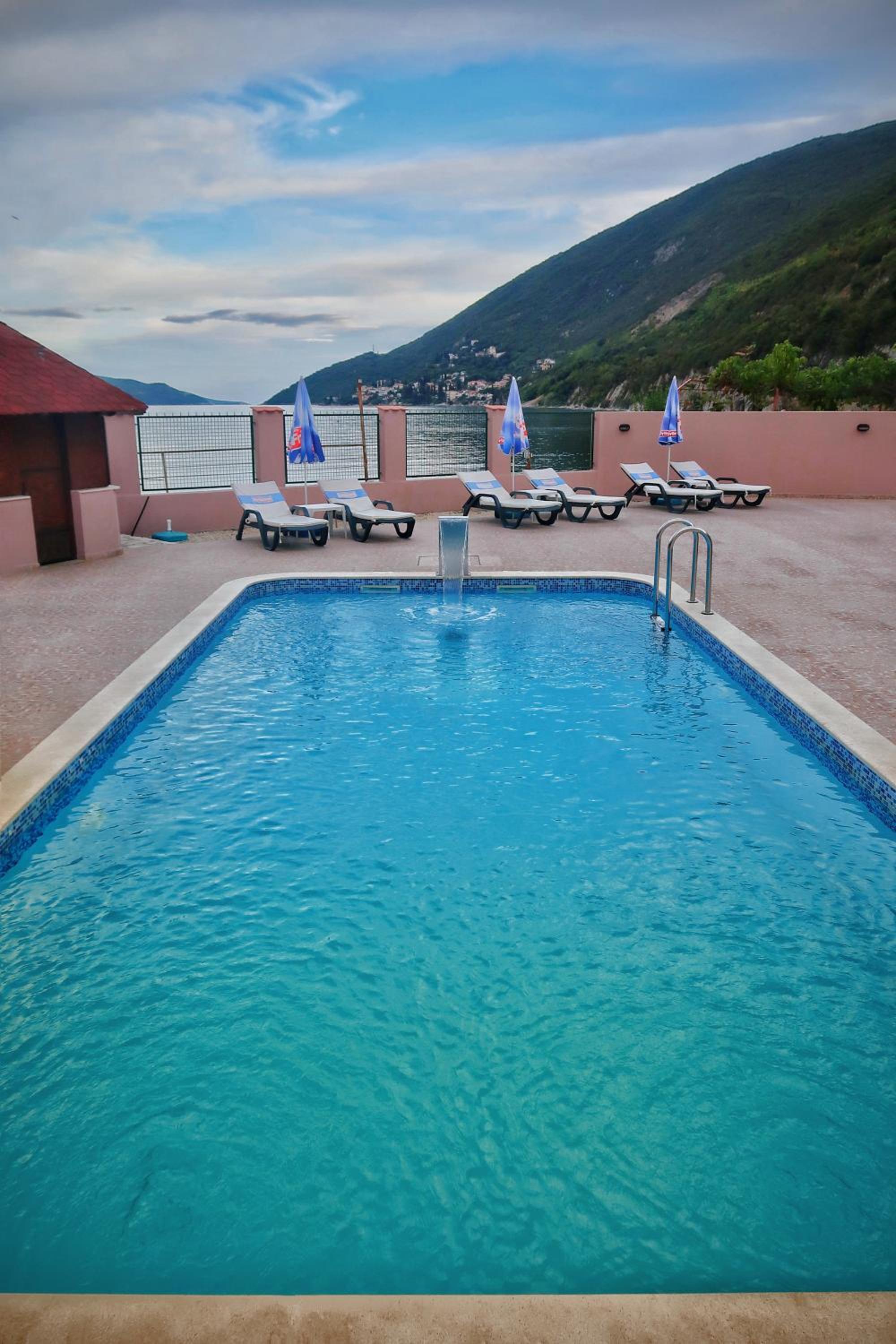 Apartments Maxi Katić view 5