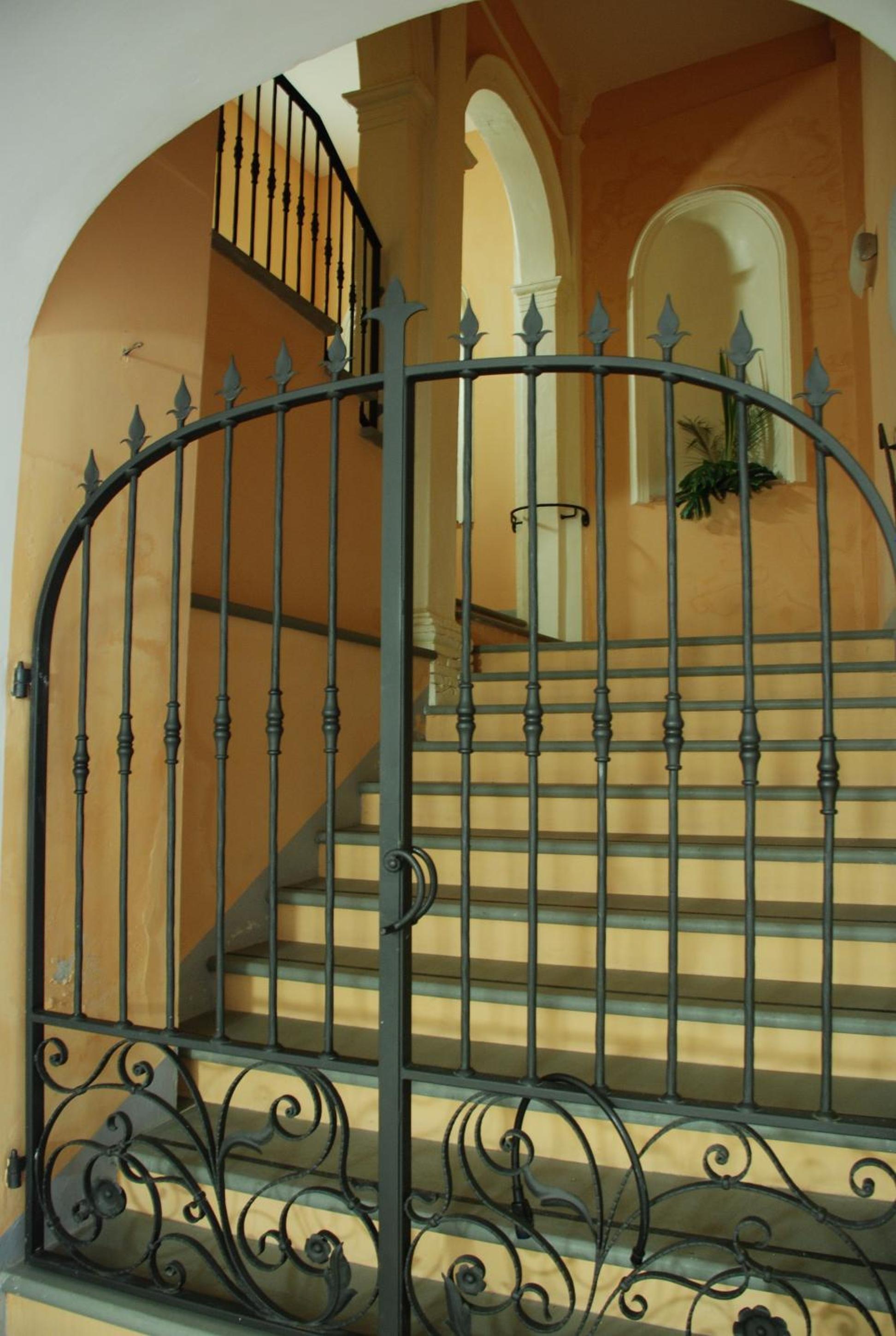 Palazzo Bonfranceschi - Image 2