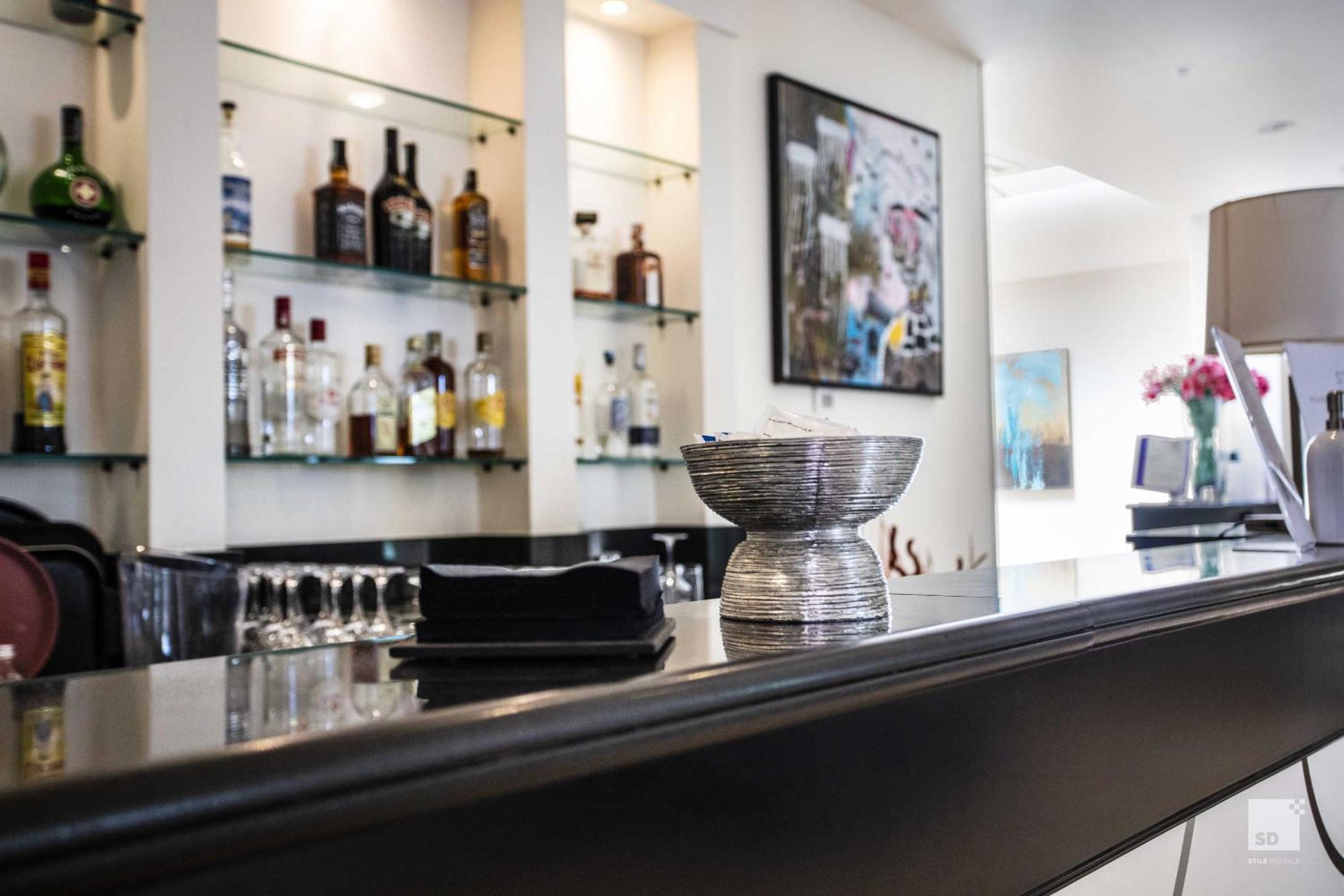 Hotel Regina Elena 57 & Oro Bianco SPA - Image 1