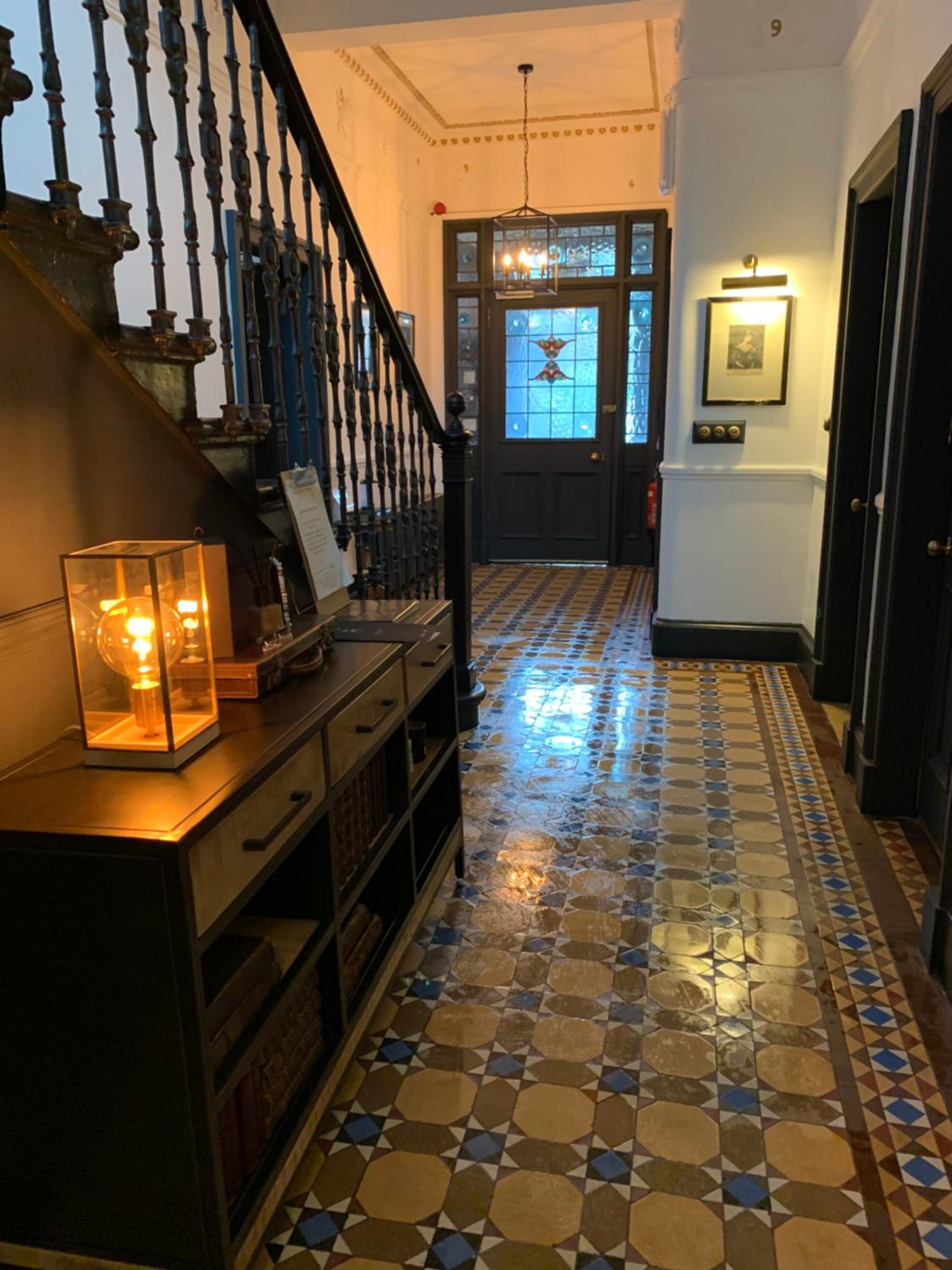 Photo 16