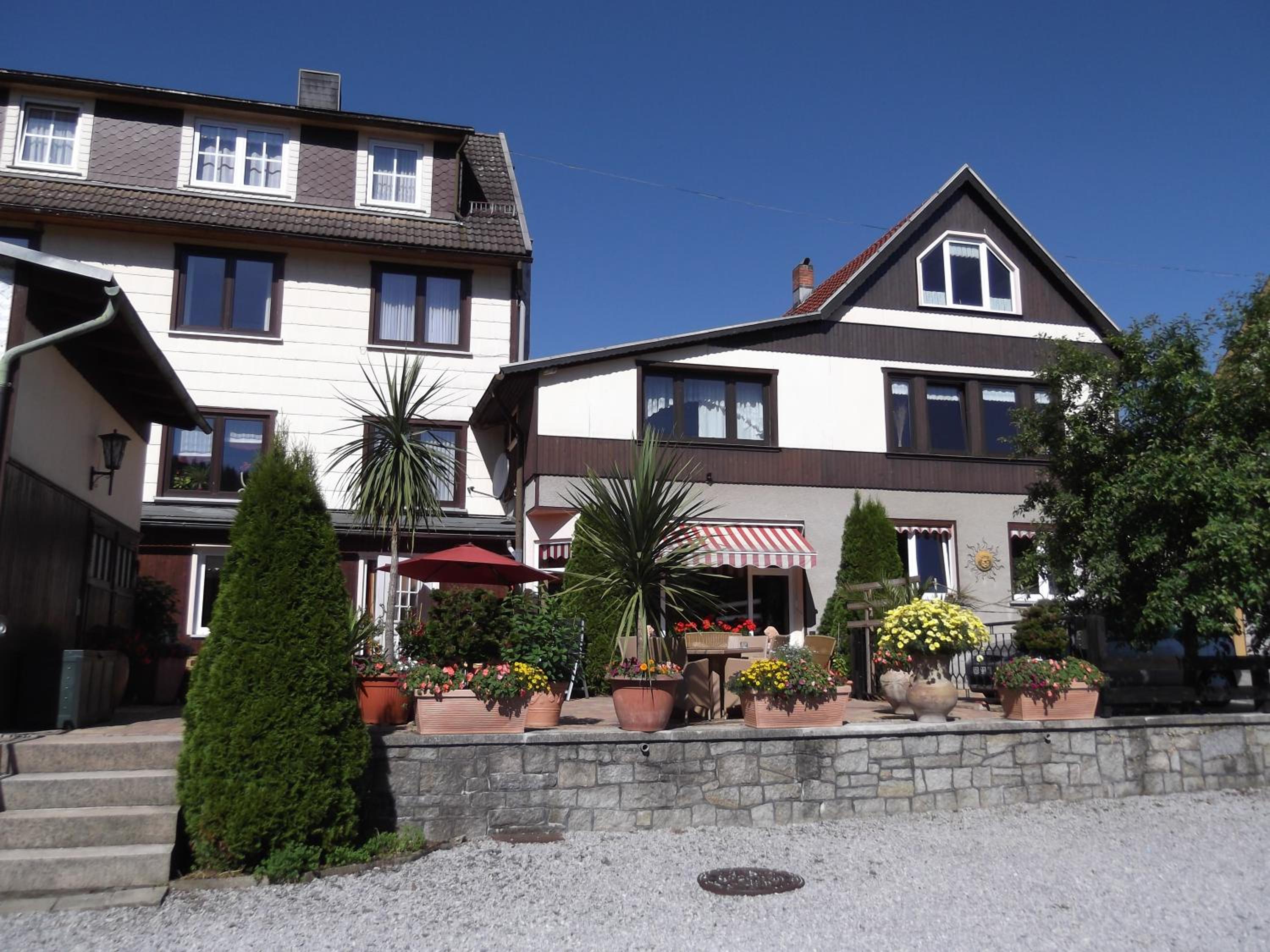 Hotel Pension Waldhof - Image 1