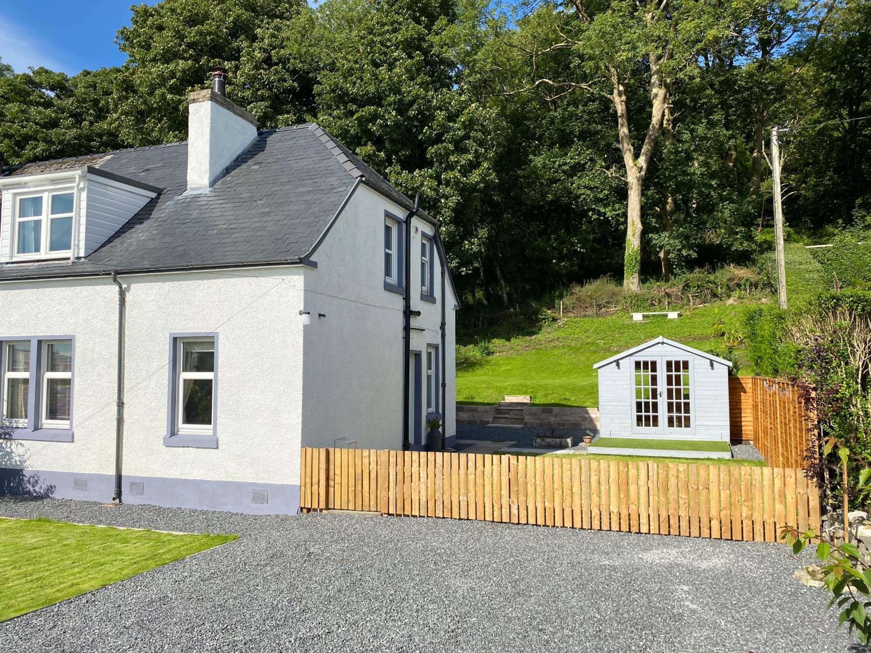 2 Calgow Cottages view 5