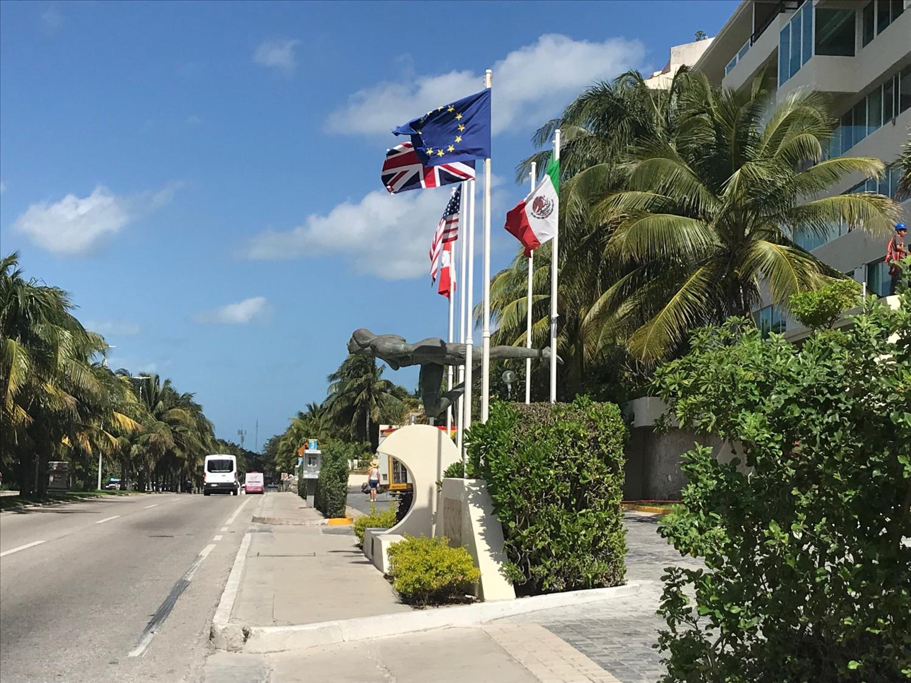 Brisas Shores Terrace Ocean View Beachfront Apartments 1 bedroom hotel zone
