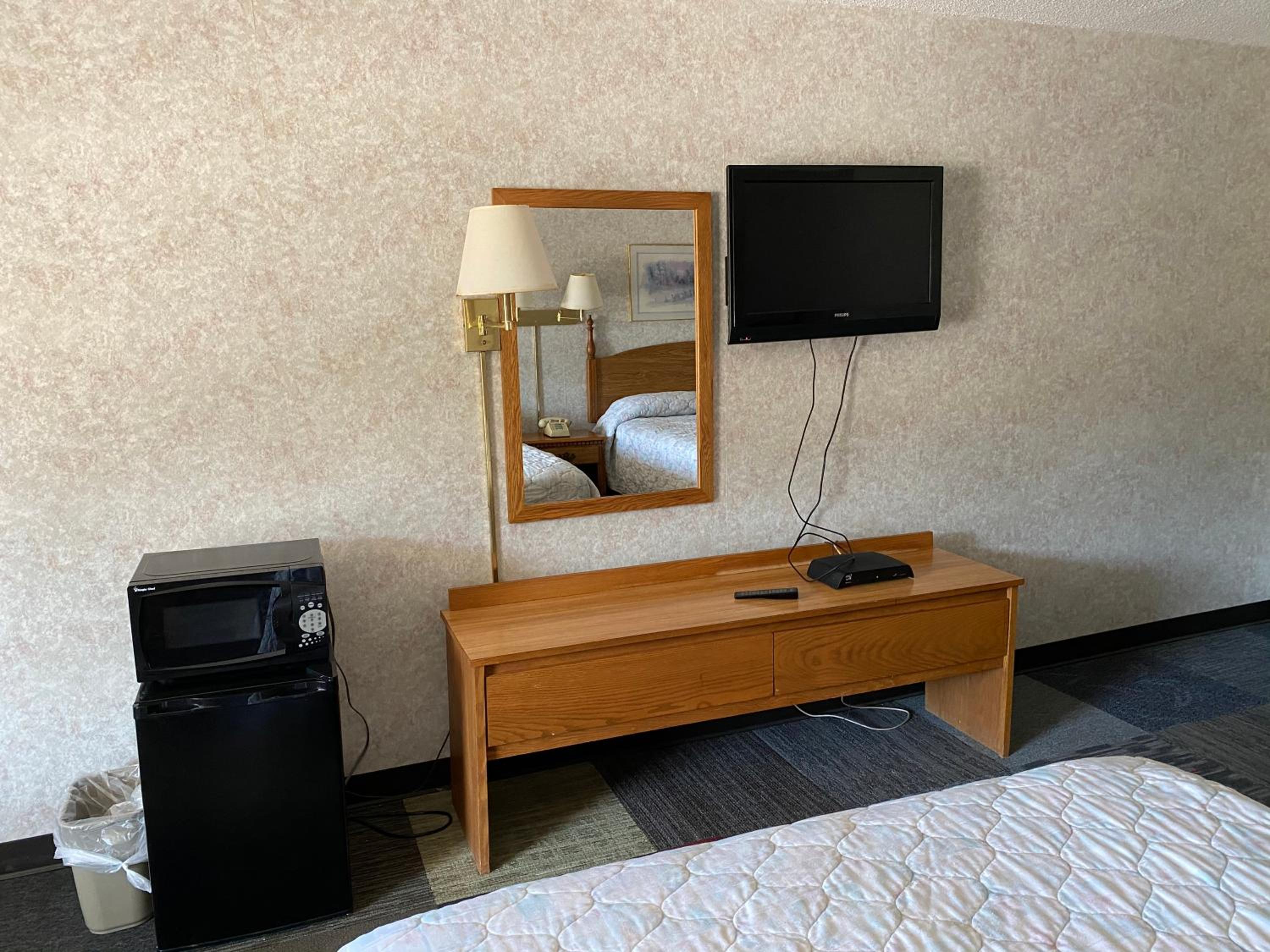 Riverfront Lodge view 5