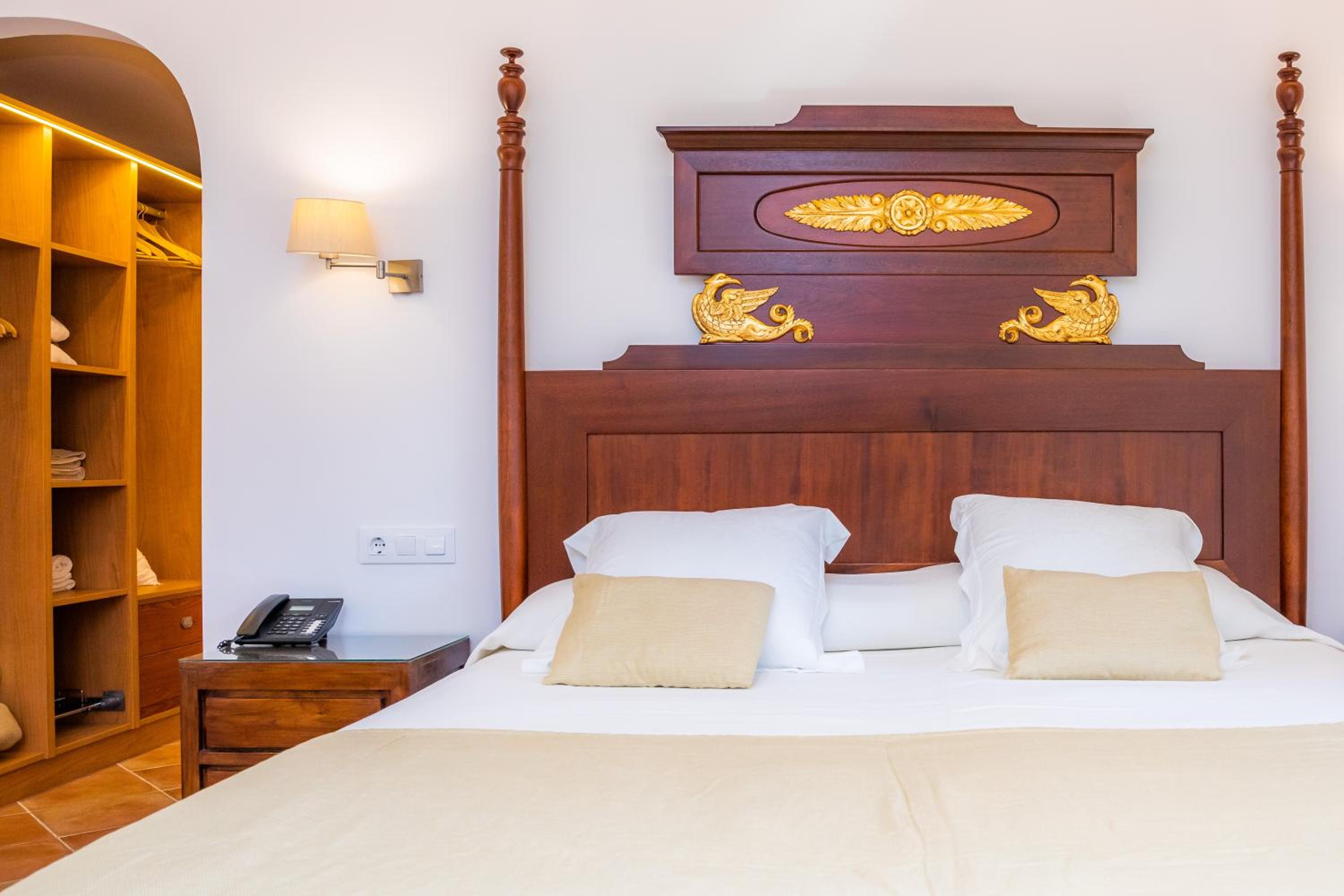 Photo 76