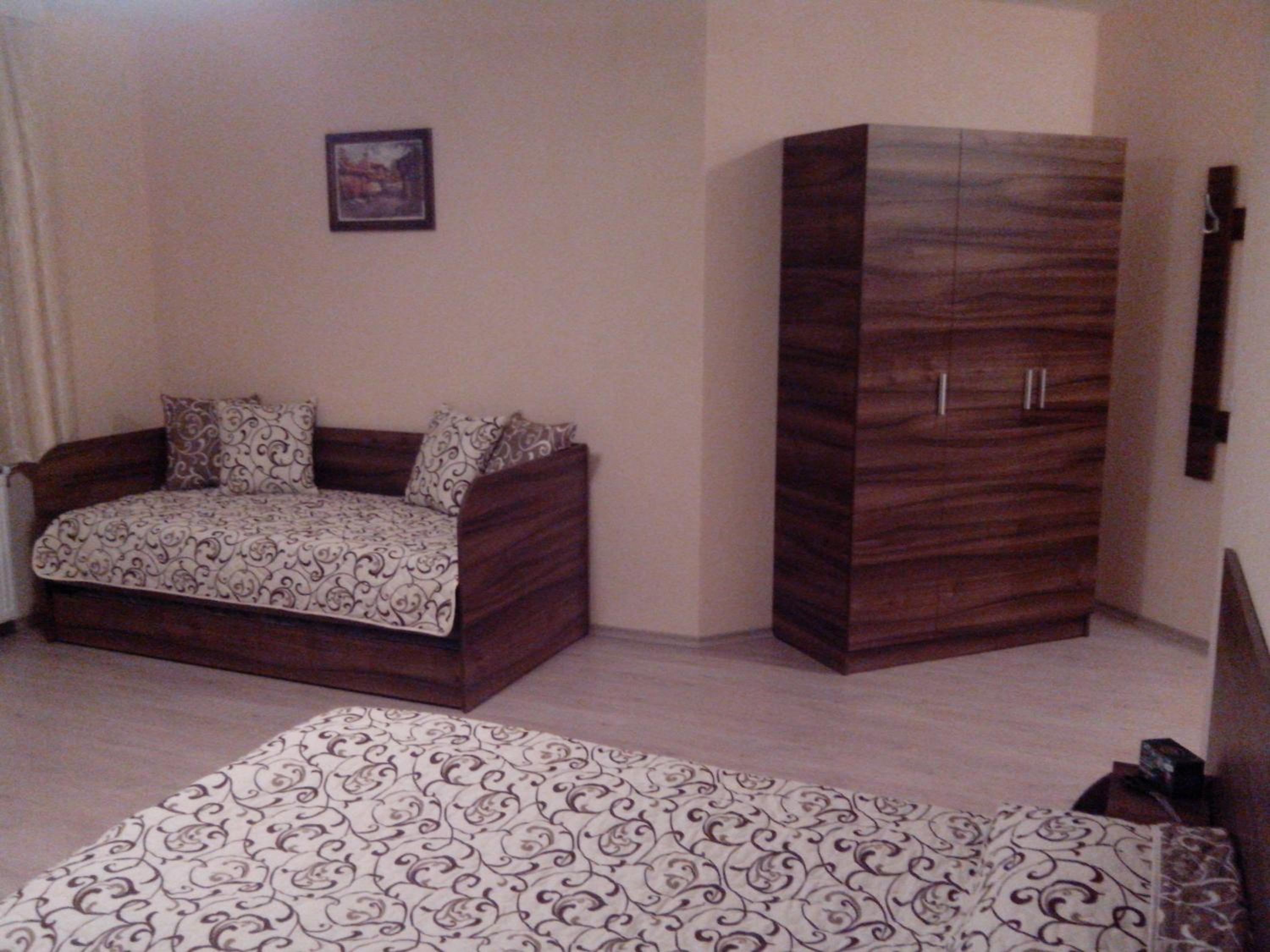 Advel Guest House
