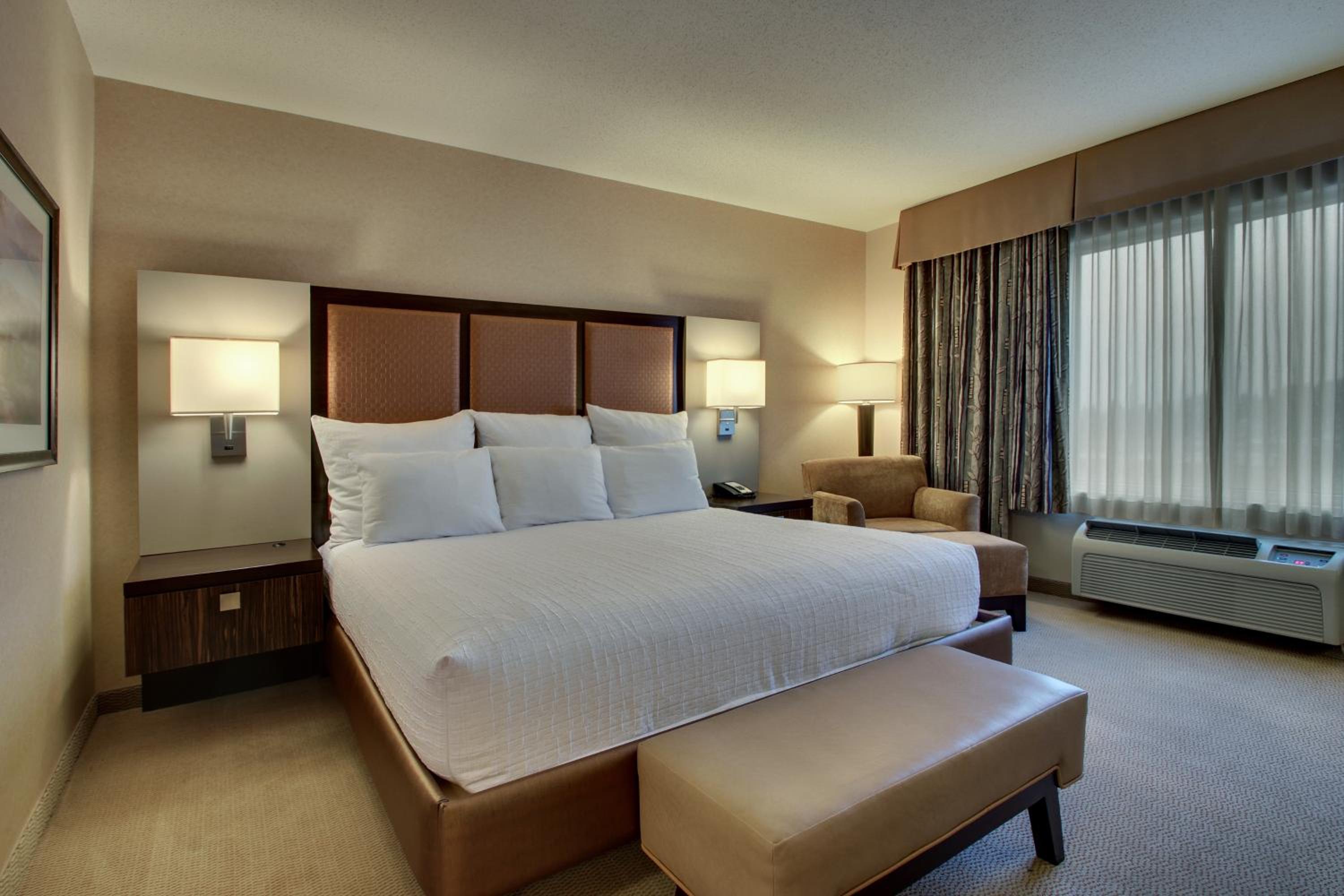 The Inn at Charles Town / Hollywood Casino - Property Image 8