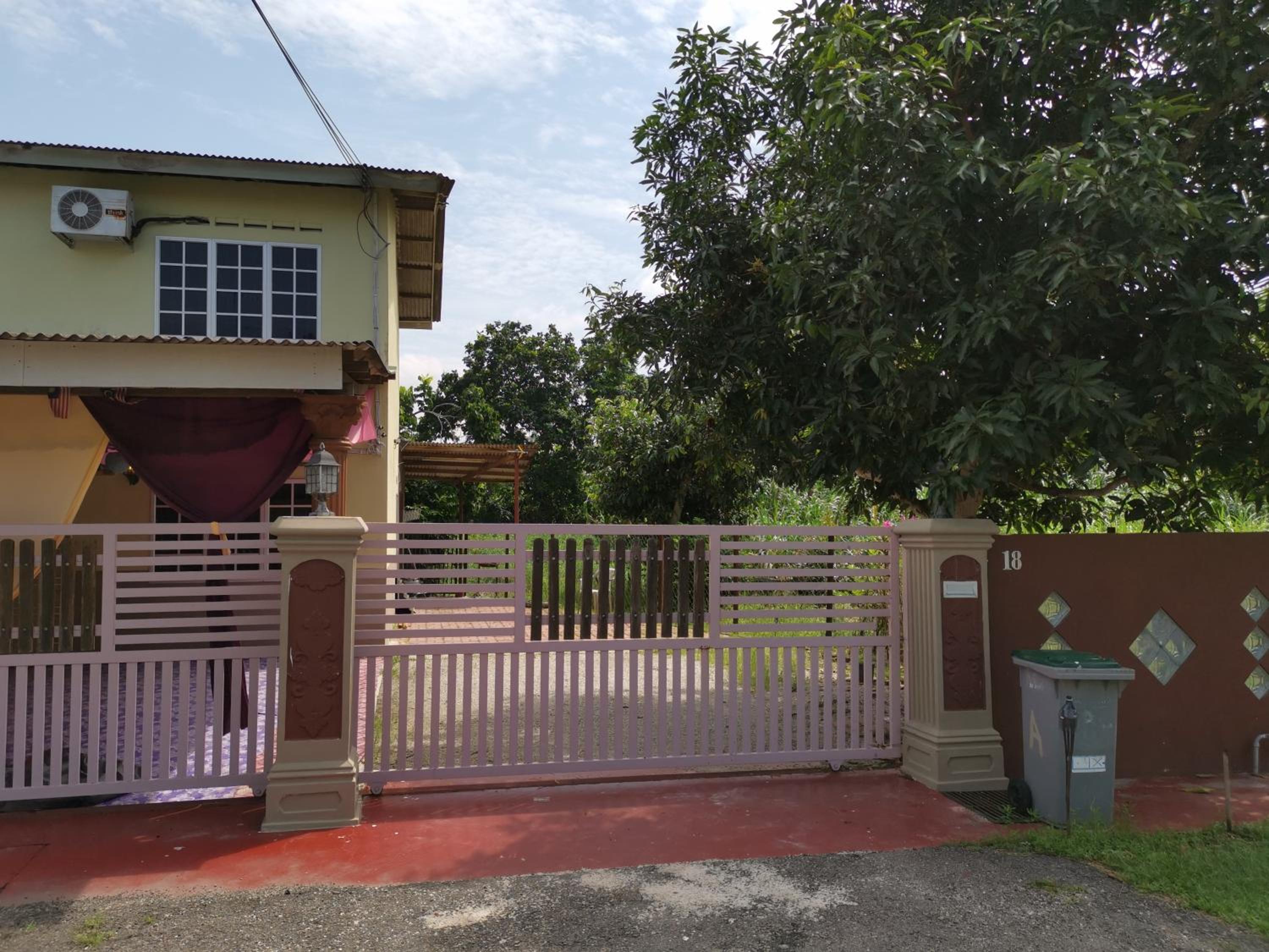 Sri Makmur Pontian Homestay photo 1