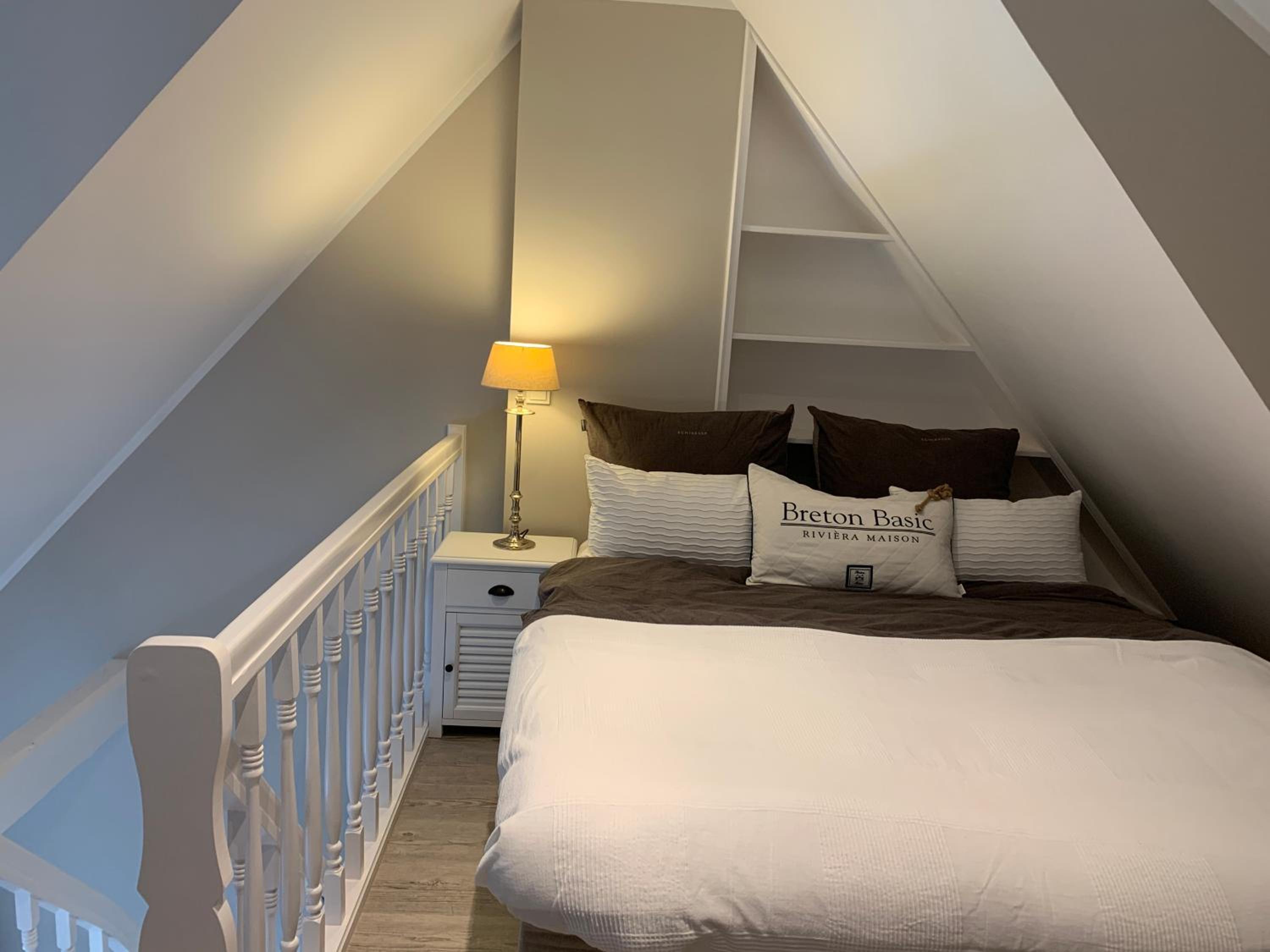 NEU in Keitum - Hochwertige Ferienwohnung unter Reet mit Strandkorb view 3