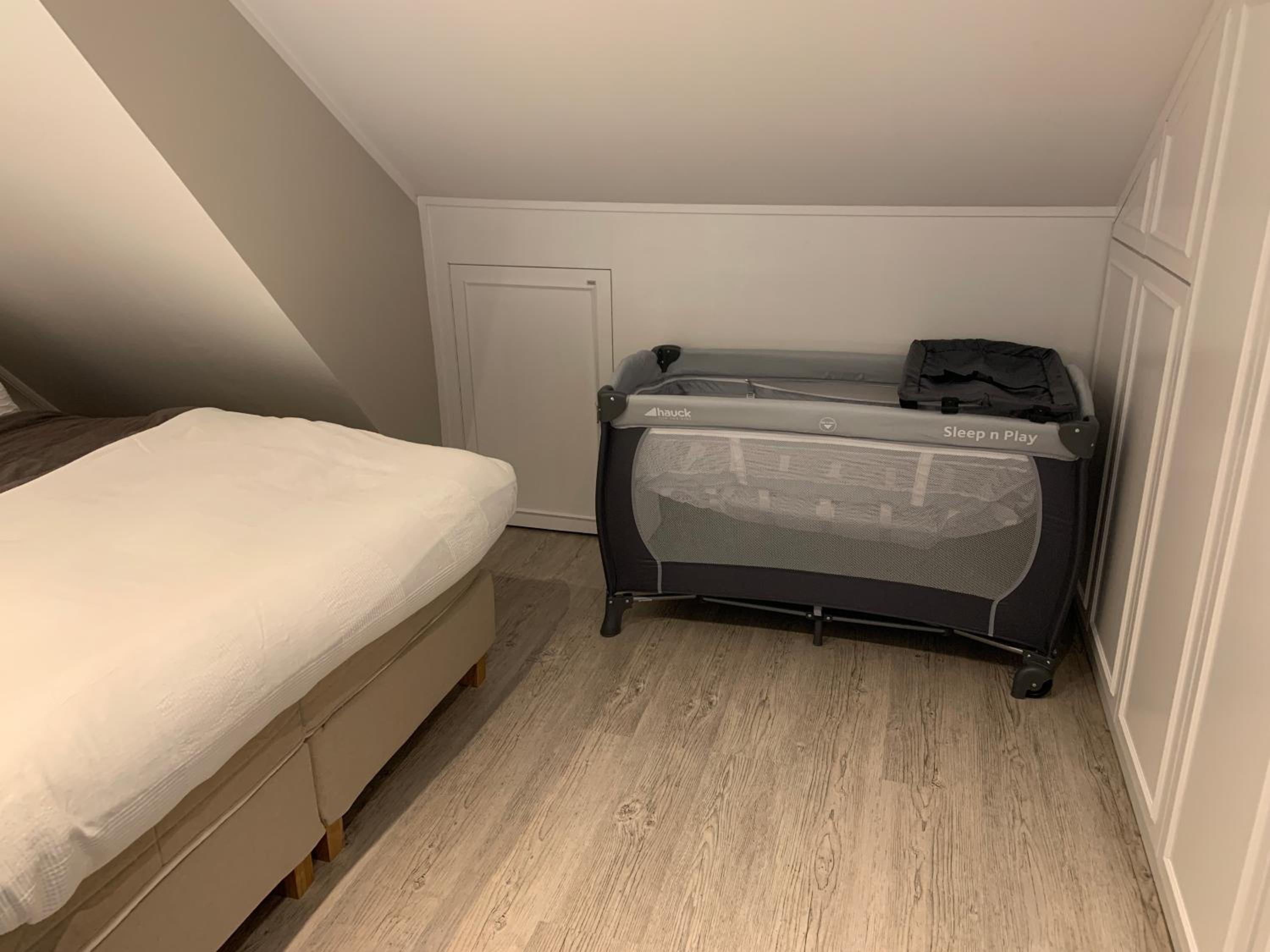 NEU in Keitum - Hochwertige Ferienwohnung unter Reet mit Strandkorb view 4