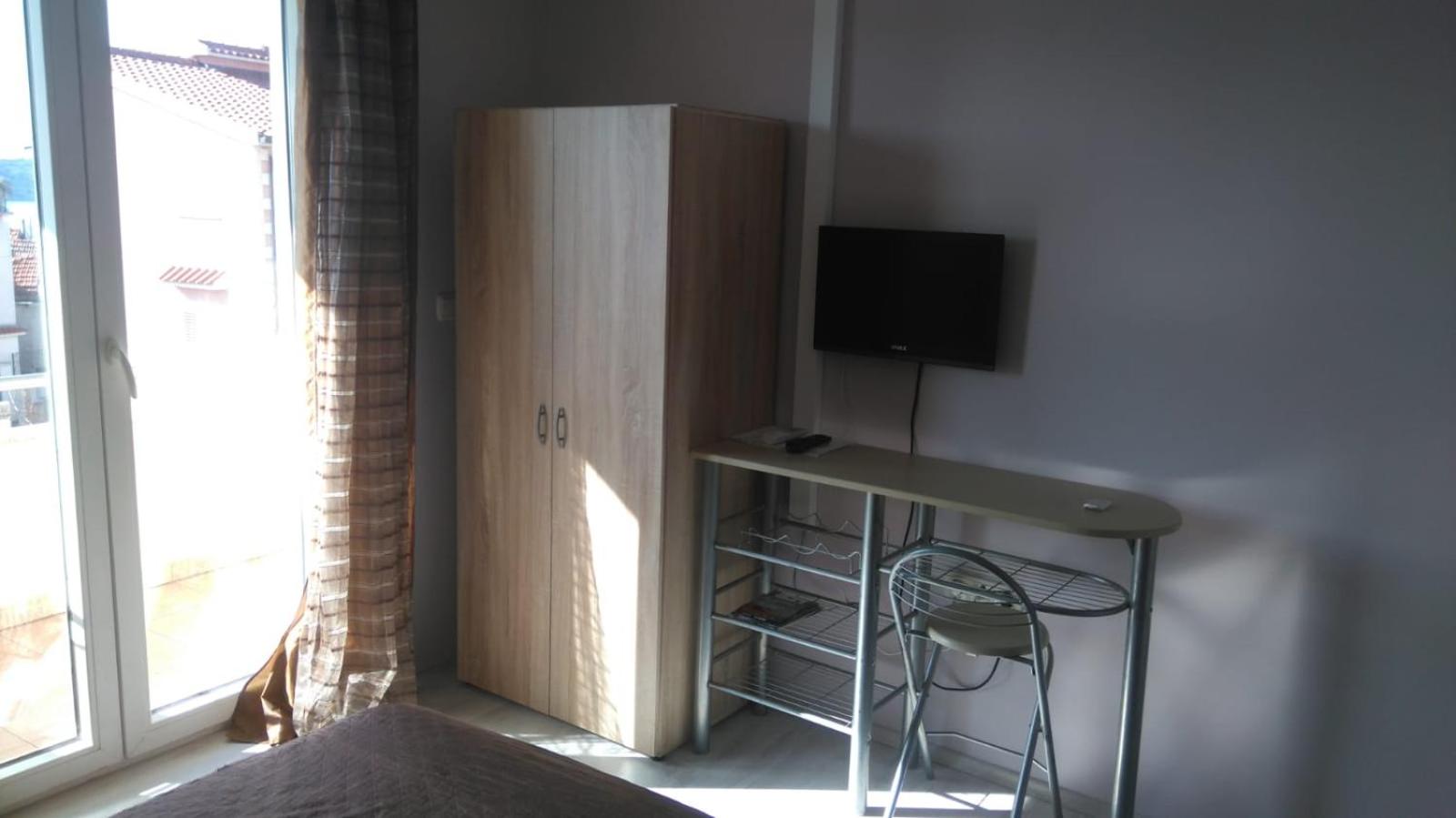 Photo 44
