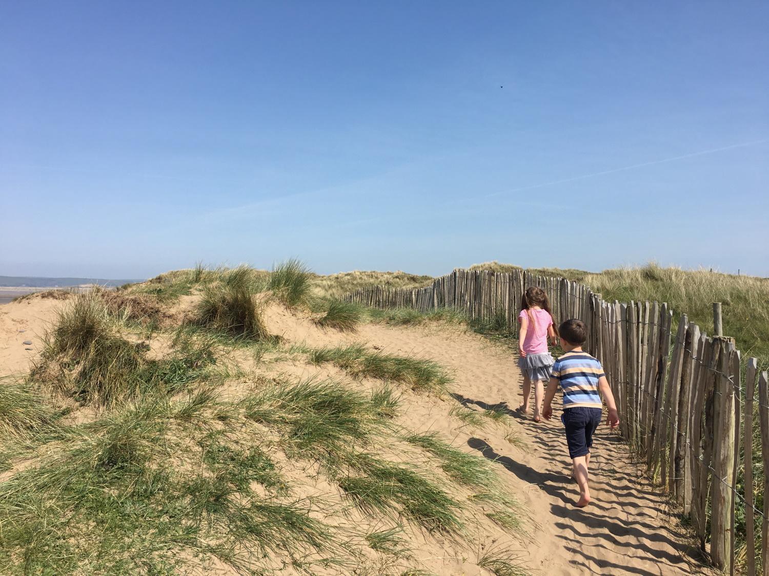 Footsteps to the beach, Seaviews & Beautiful Sunsets view 2