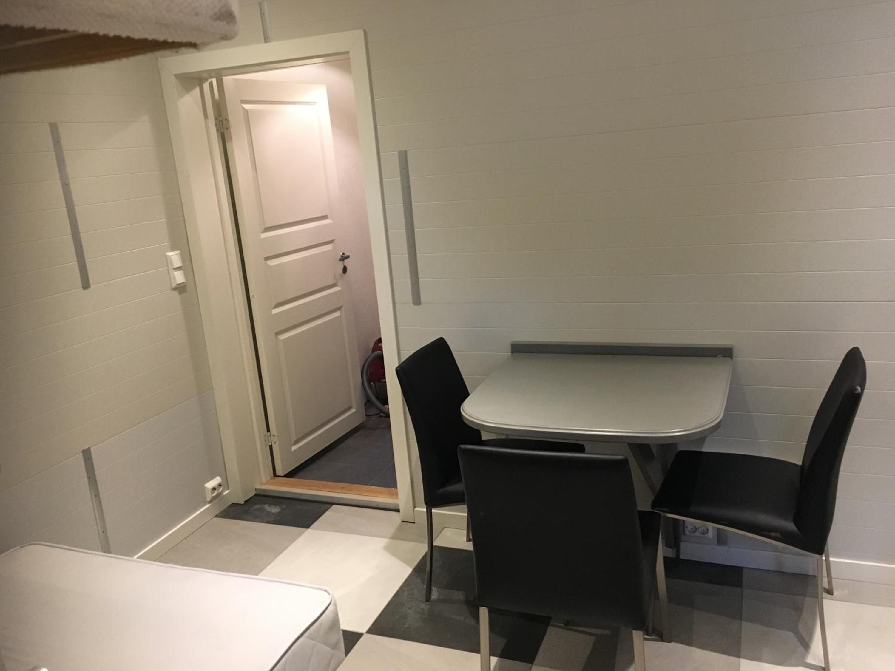 Photo 18