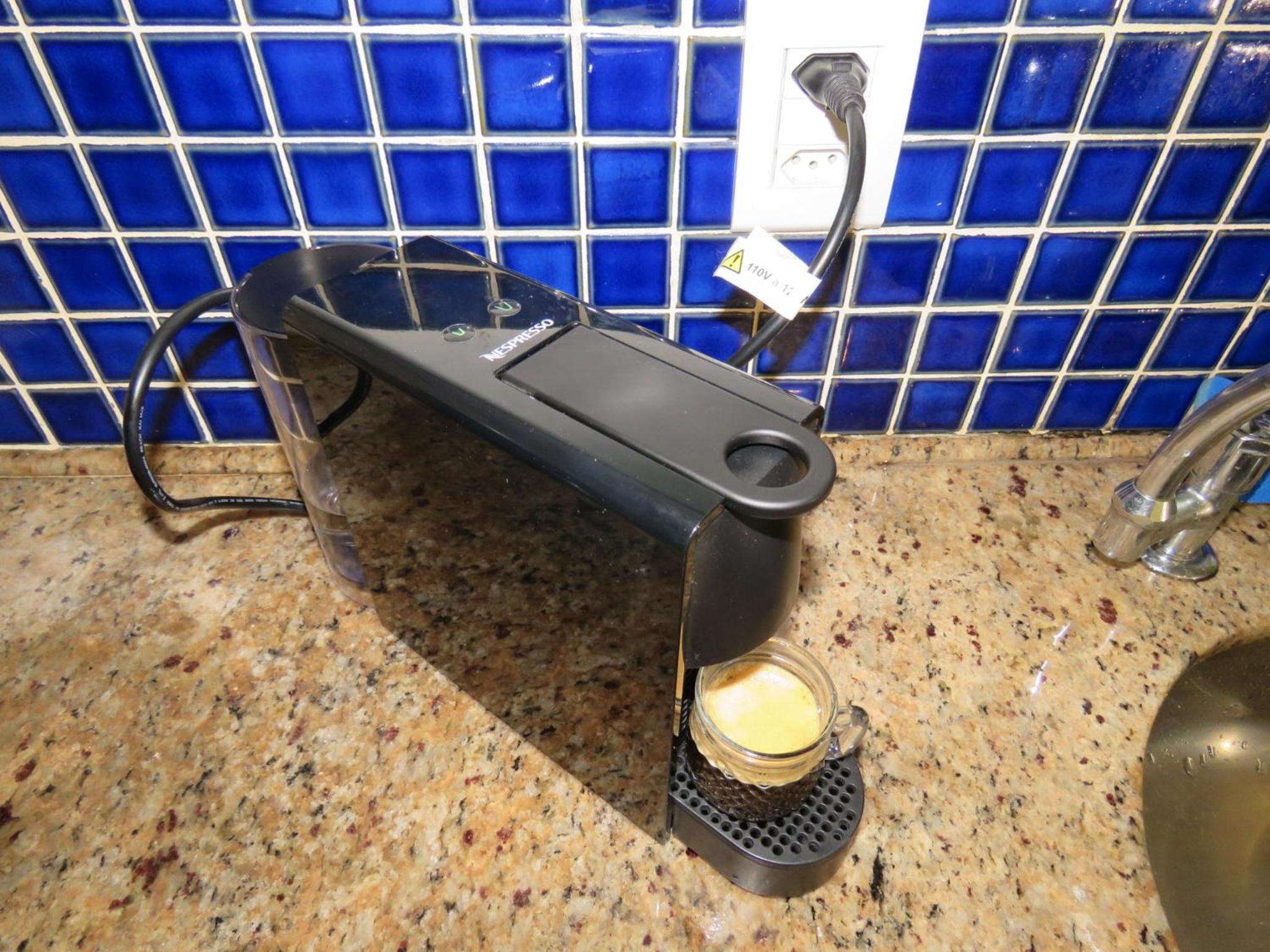Barra Prime Flats, Ed Mediterrâneo, wi-fi 400Mb, balsa pra praia grátis, ar condicionado novo!