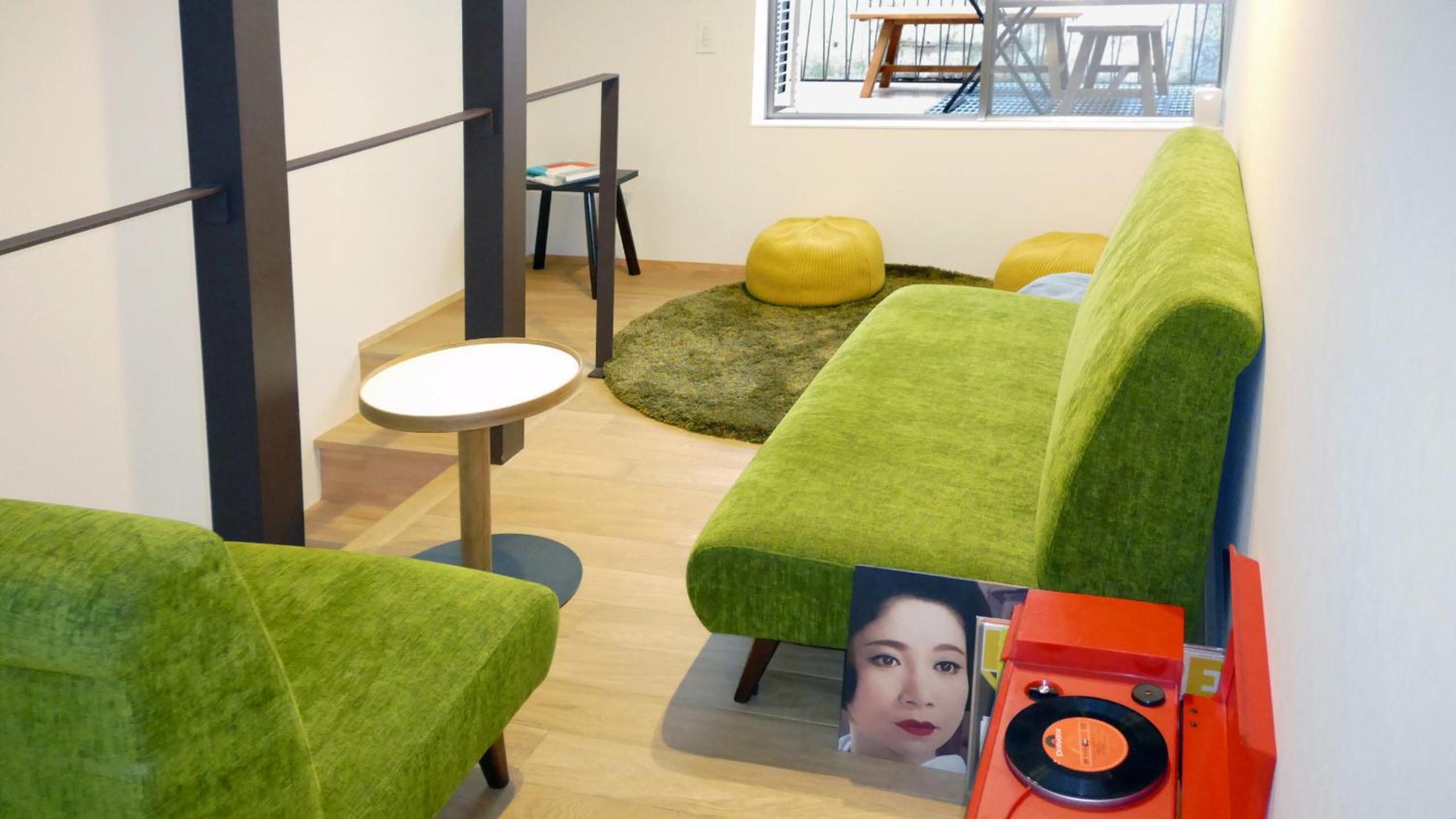 lounge