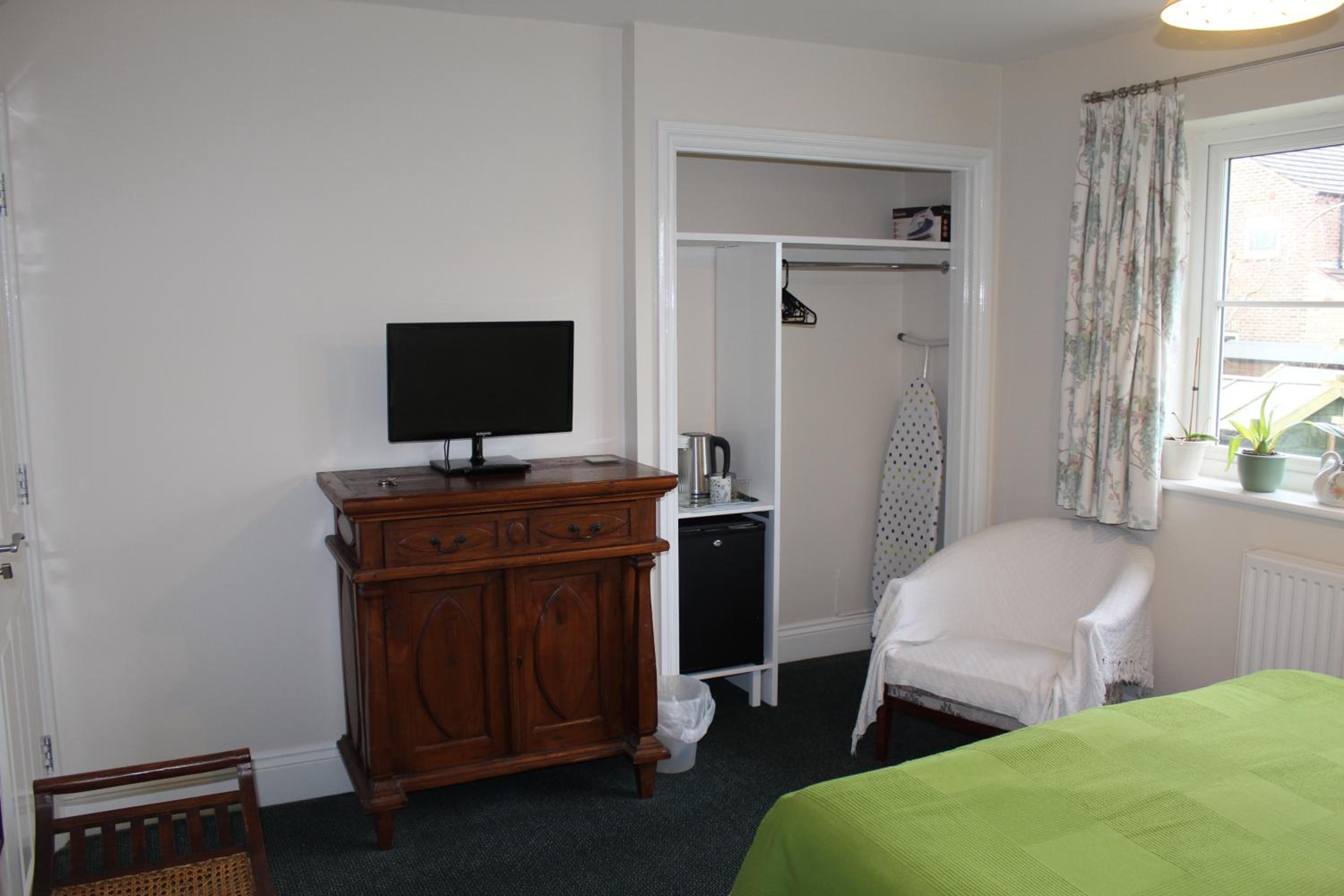 Oxford Vacations - Oxfordbnb - Property Image 4
