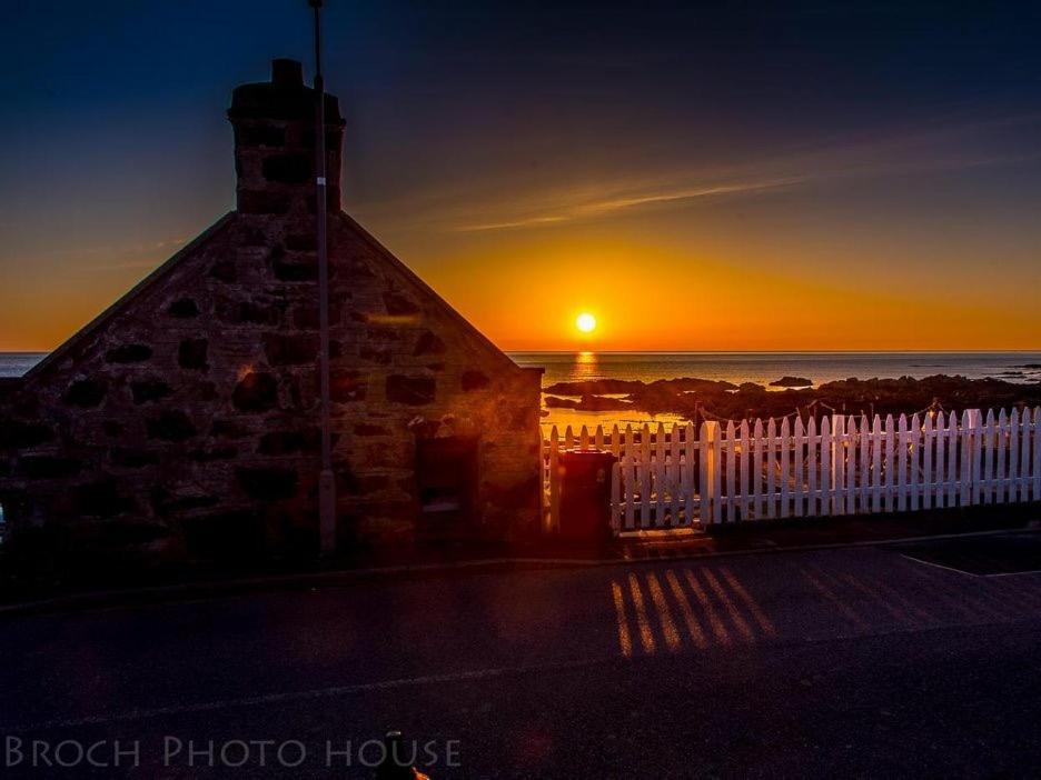 Pew with a View - Seafront Cottages