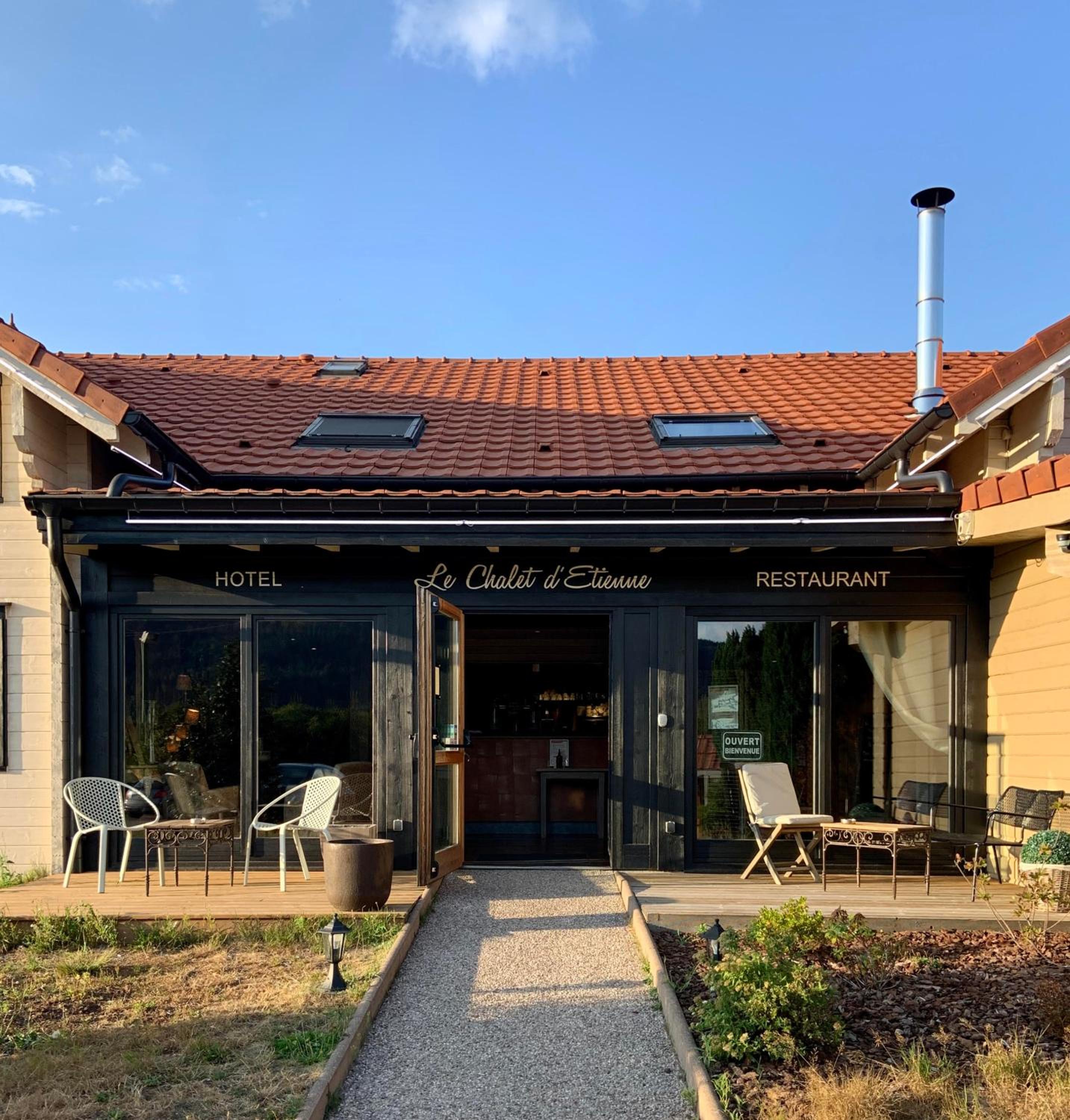 restaurant