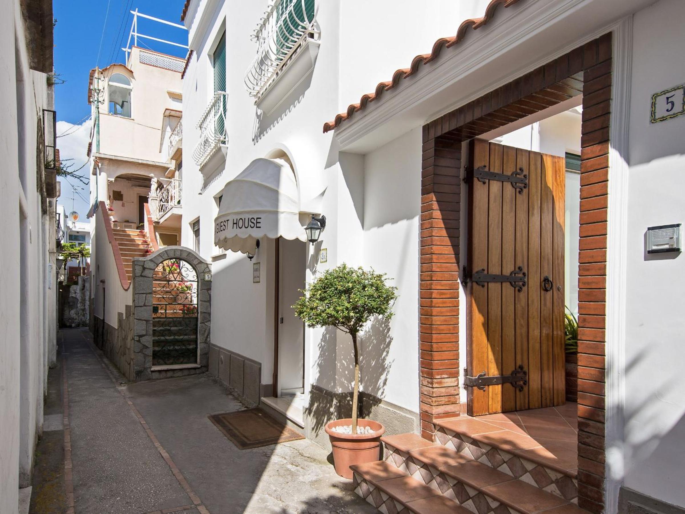 San Nicola Guest House photo 4