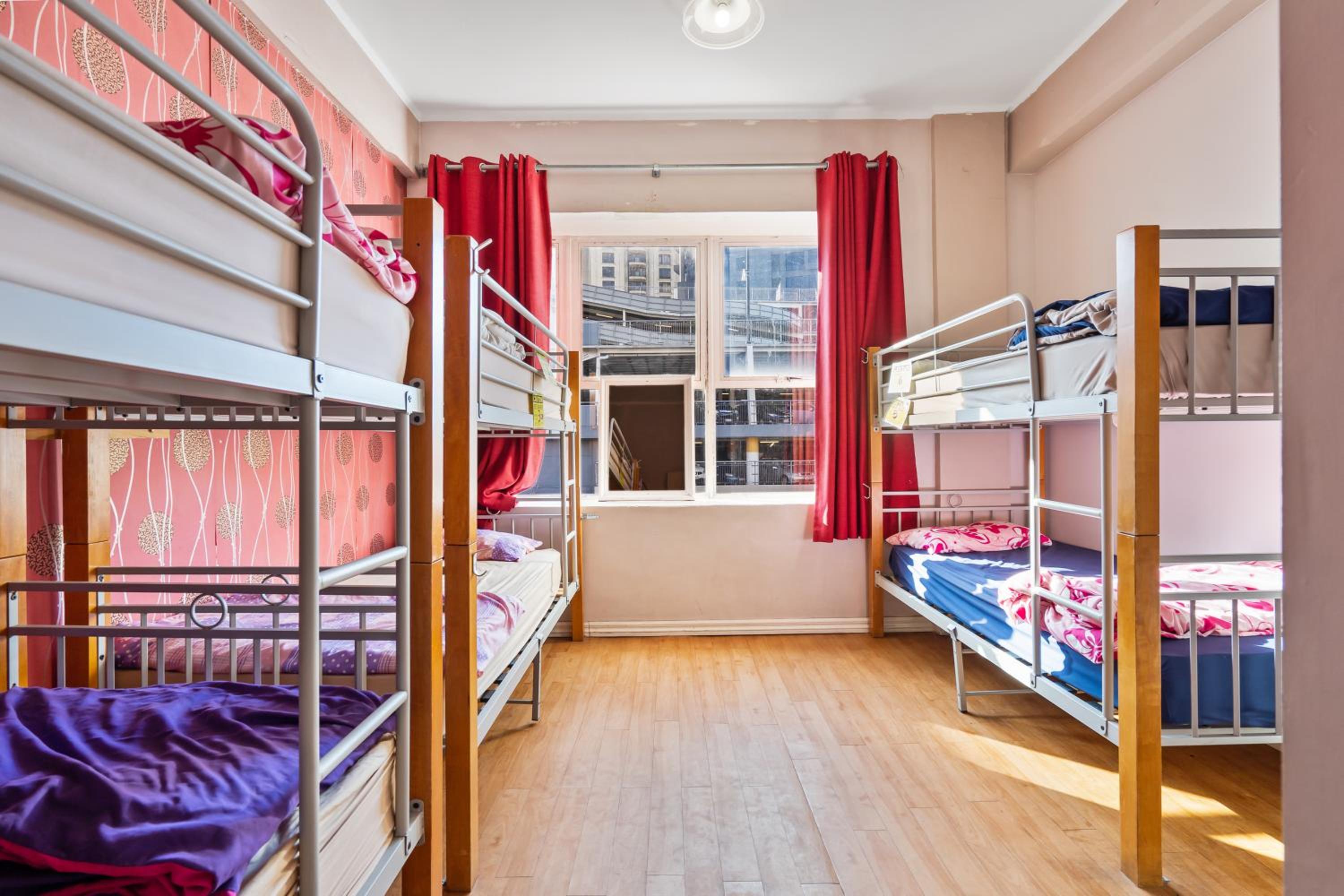 Utopia31 Hostel - formerly Frienz Backpacker