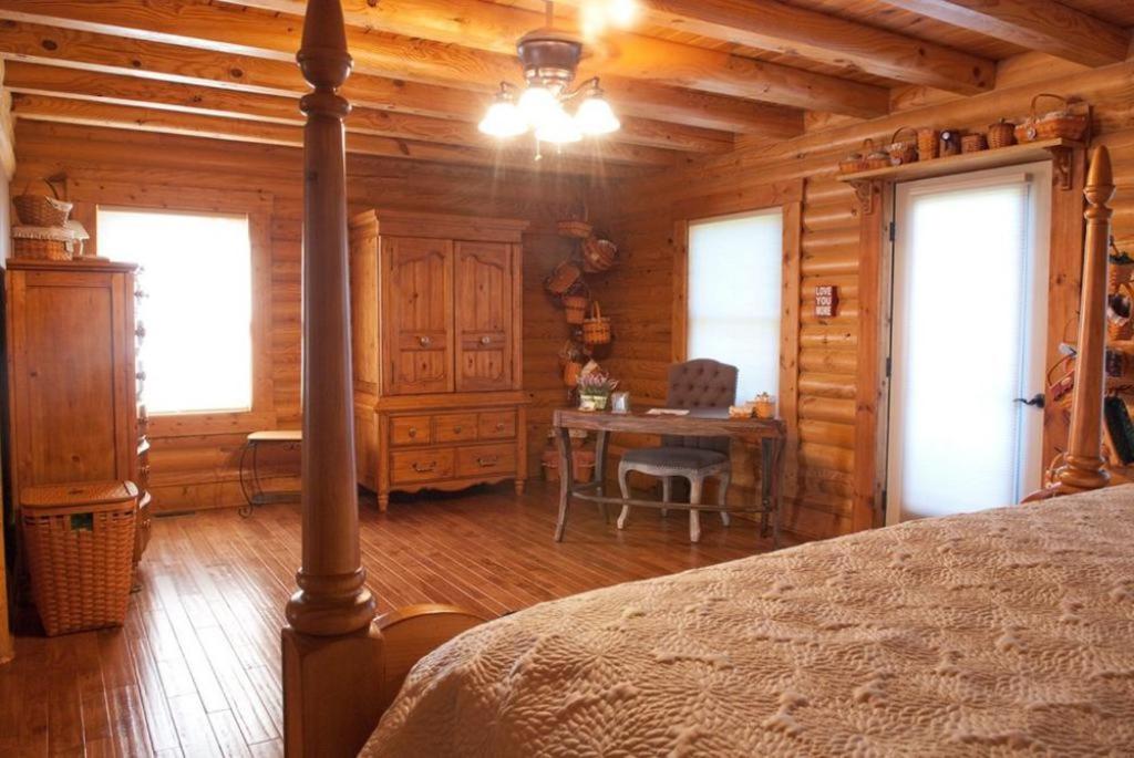 Shirley's Bed and Breakfast