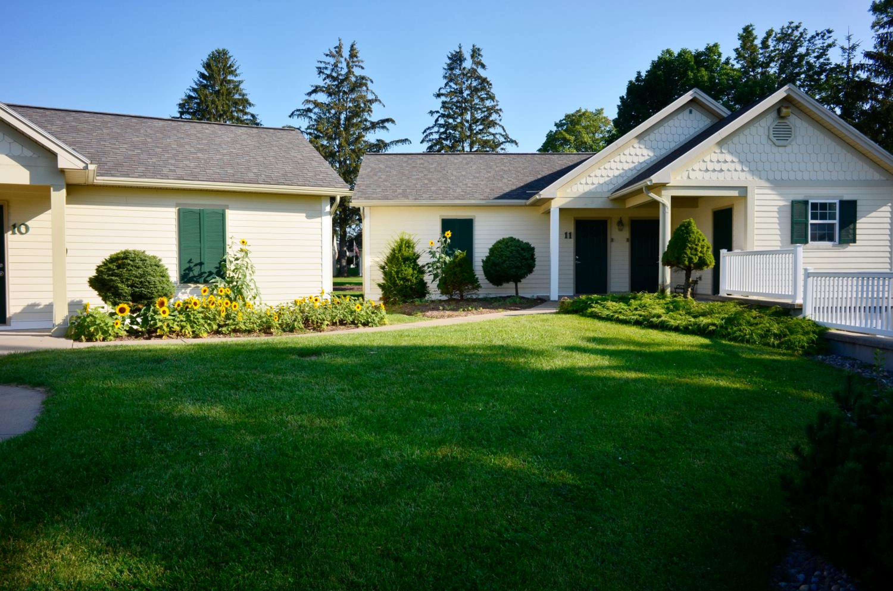 Skaneateles Suites