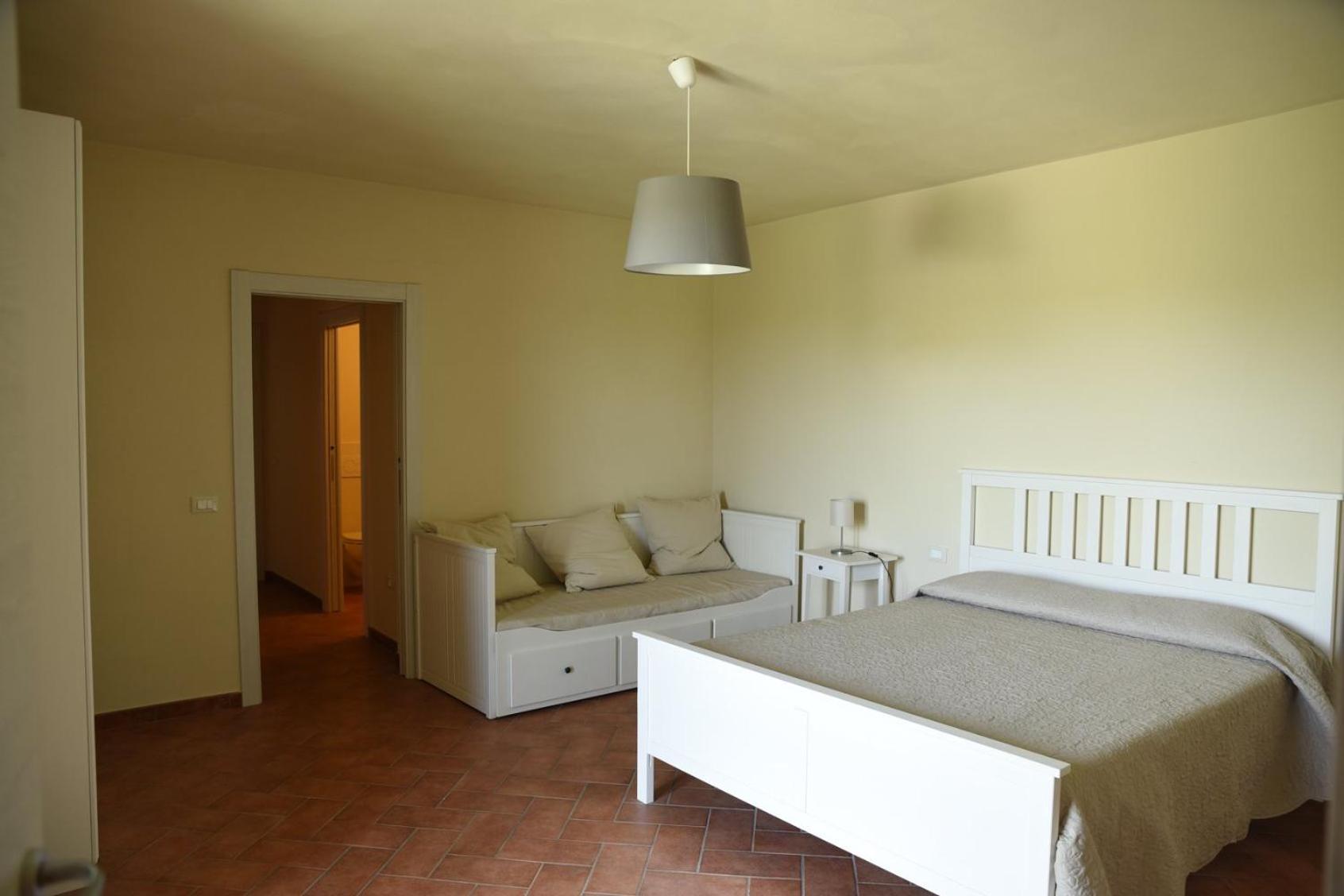 CASE&COLLINE Villa Eliso view 5