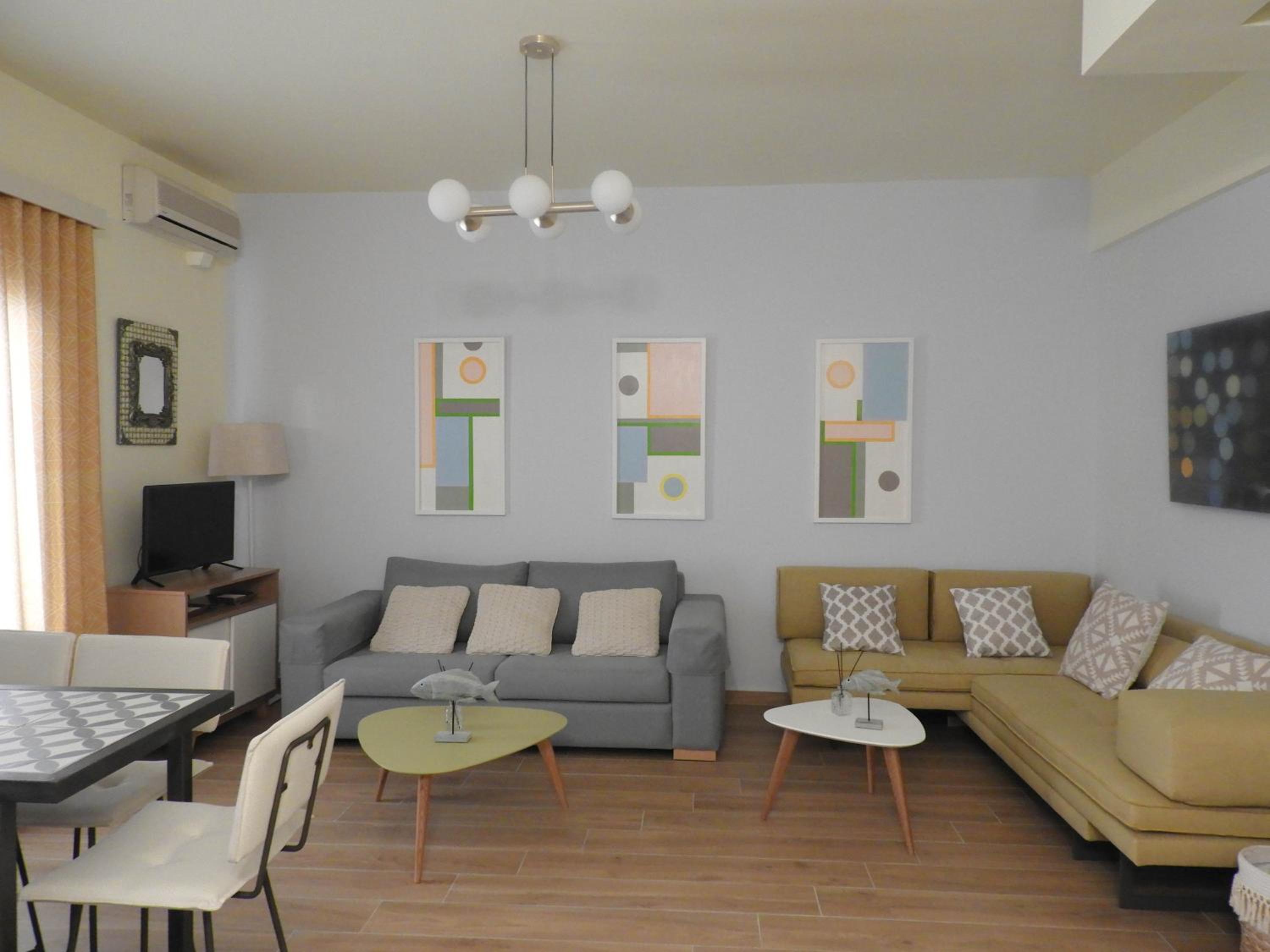 Zorbas Apartments