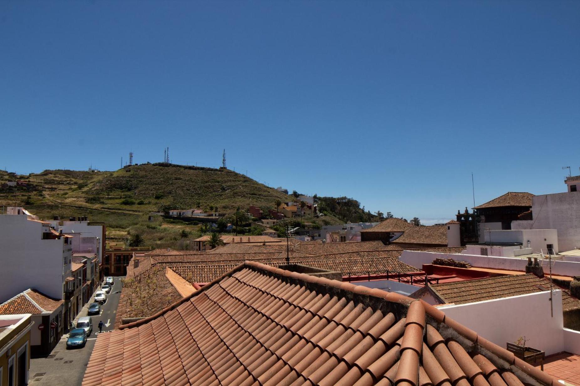 Old town loft apartment with parking view 4