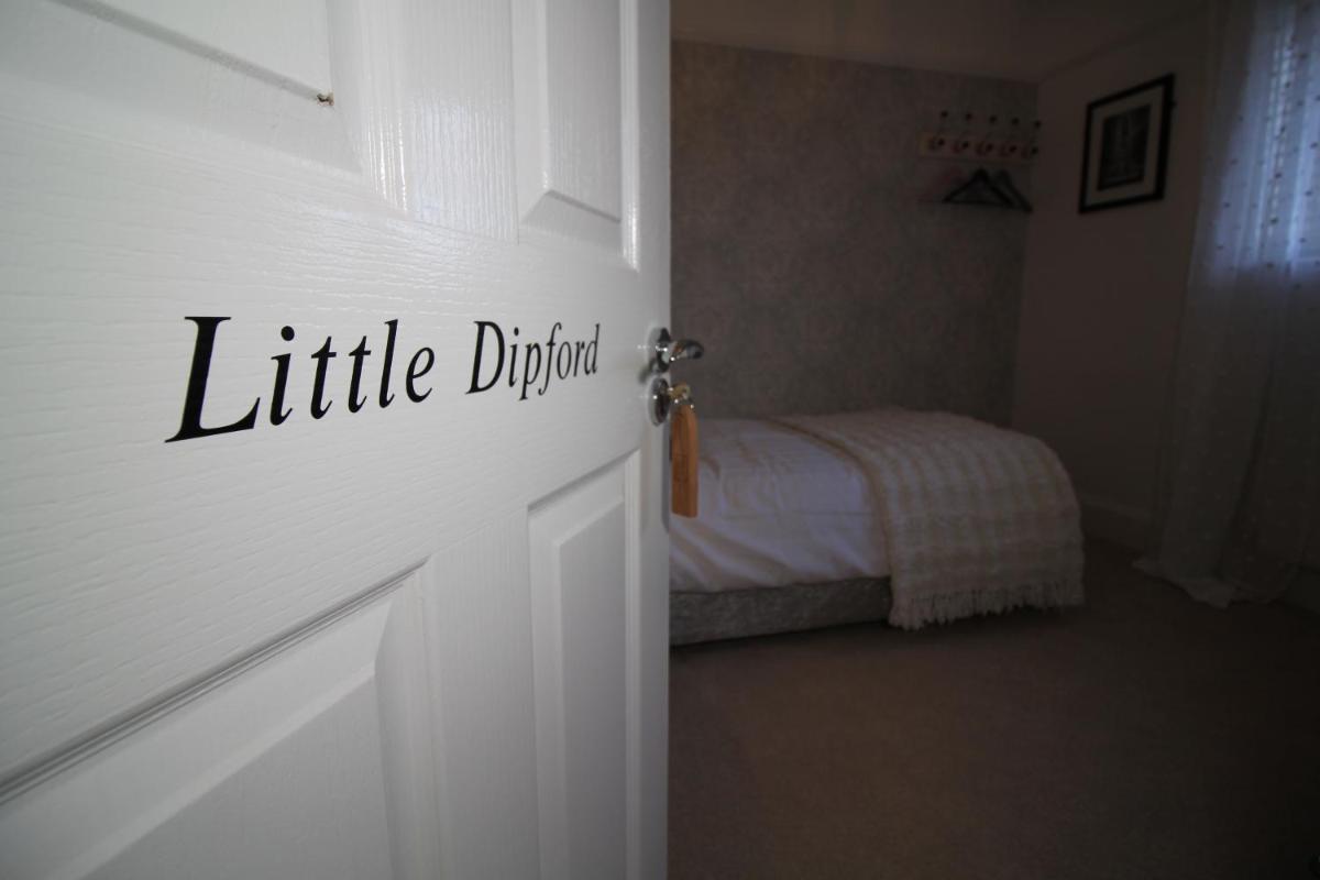 Stay at No. 2, photo 4