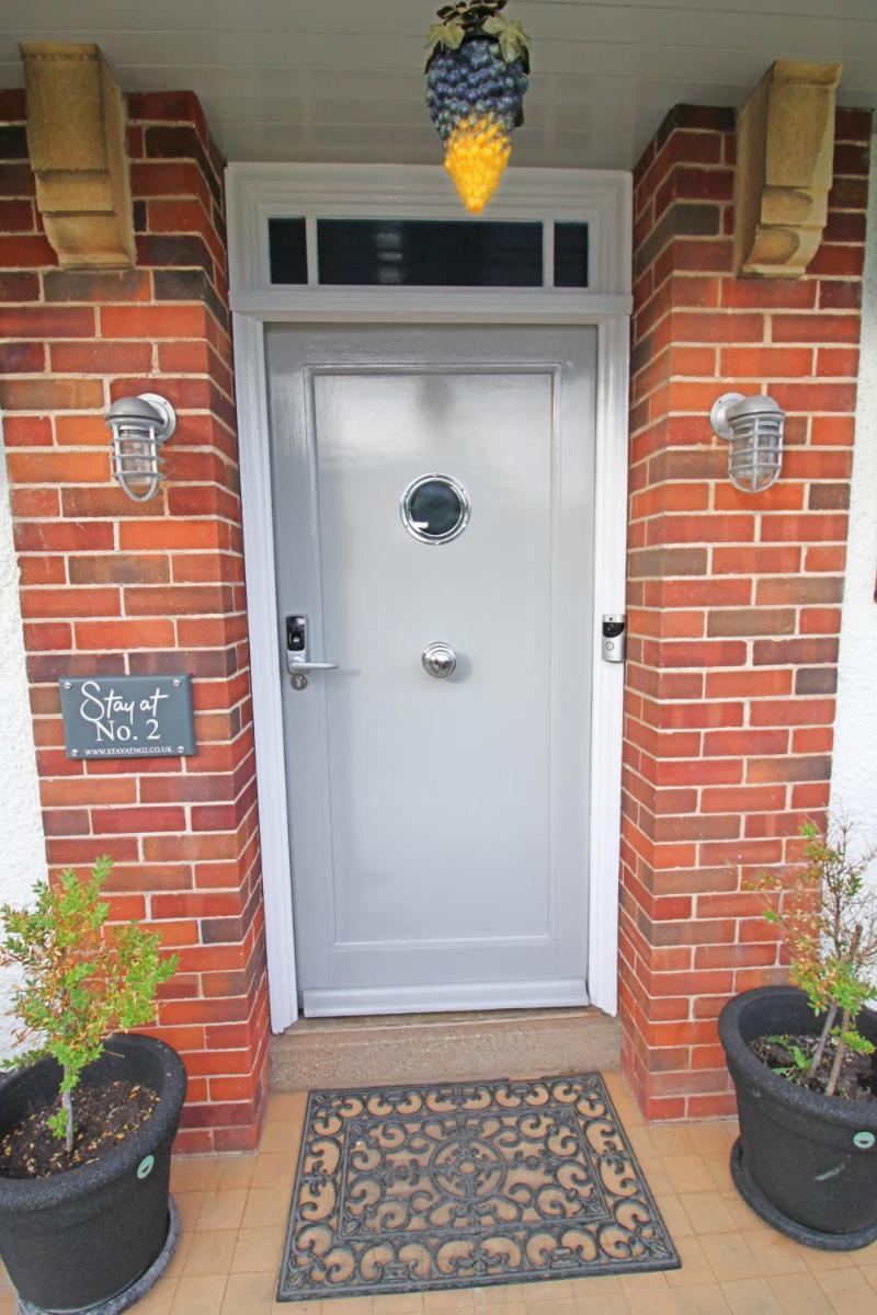 Stay at No. 2, photo 17