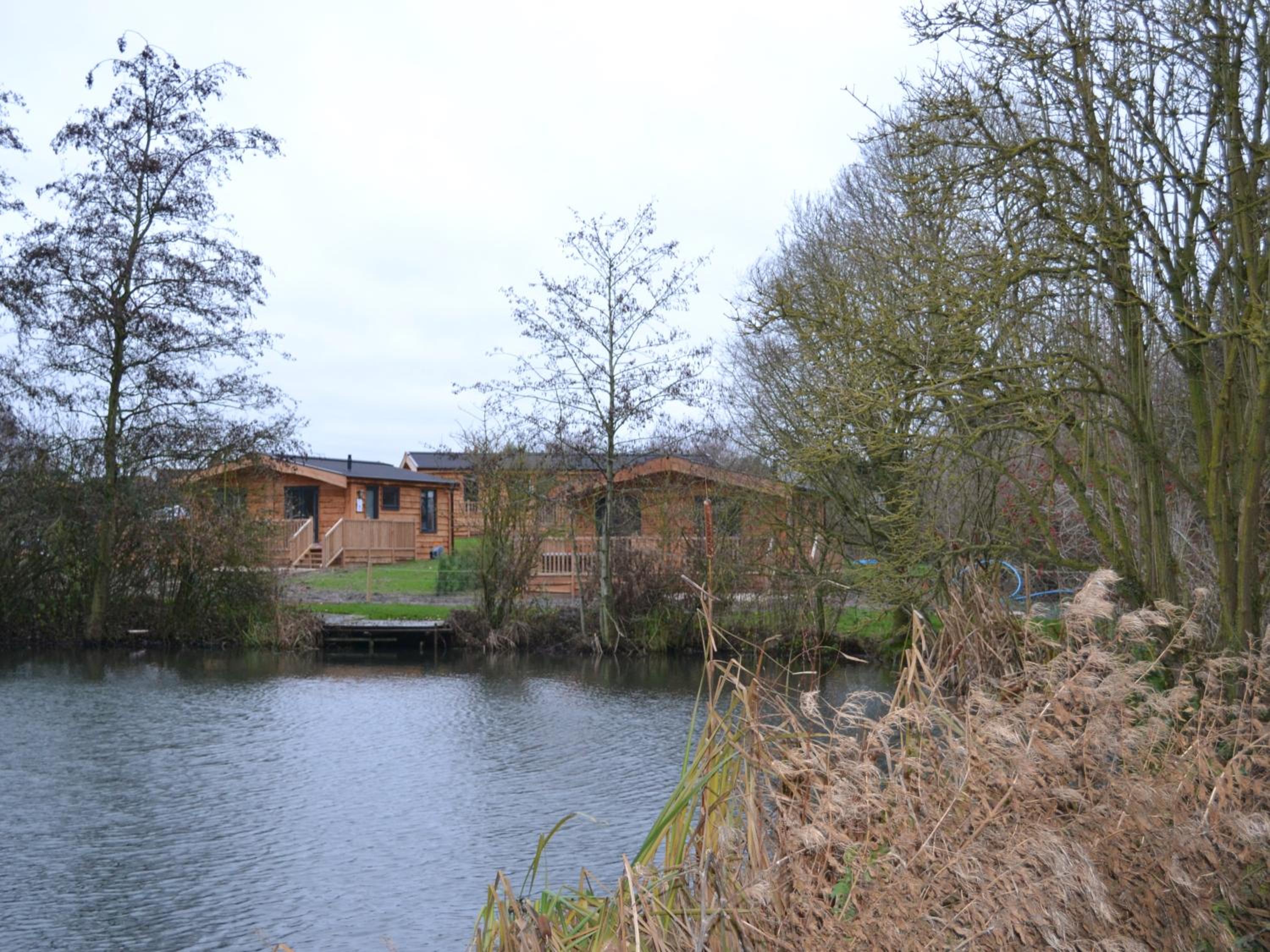 Hotel The Chiltern Lodges at Upper Farm Henton