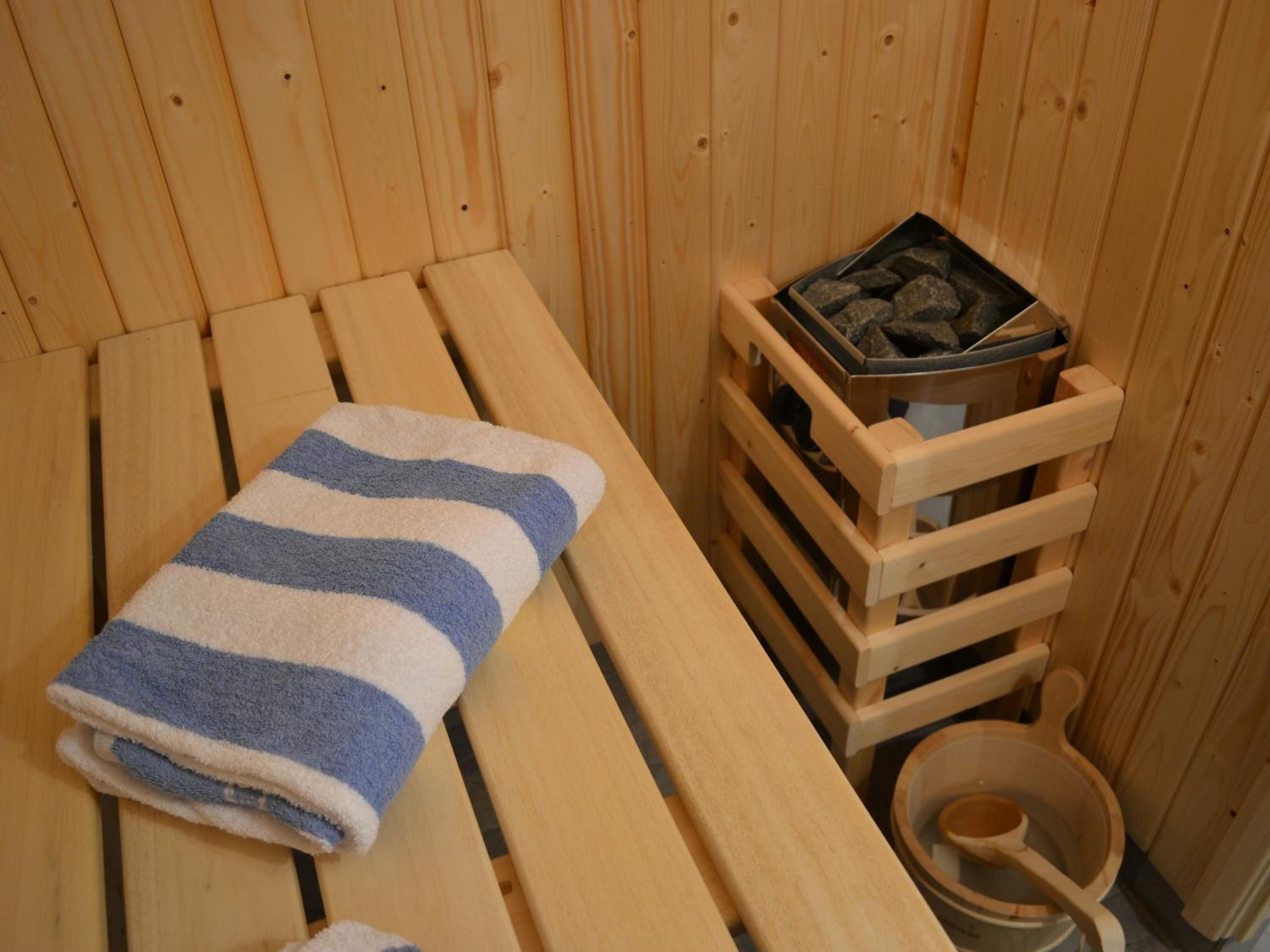 The Chiltern Lodges at Upper Farm Henton view 3