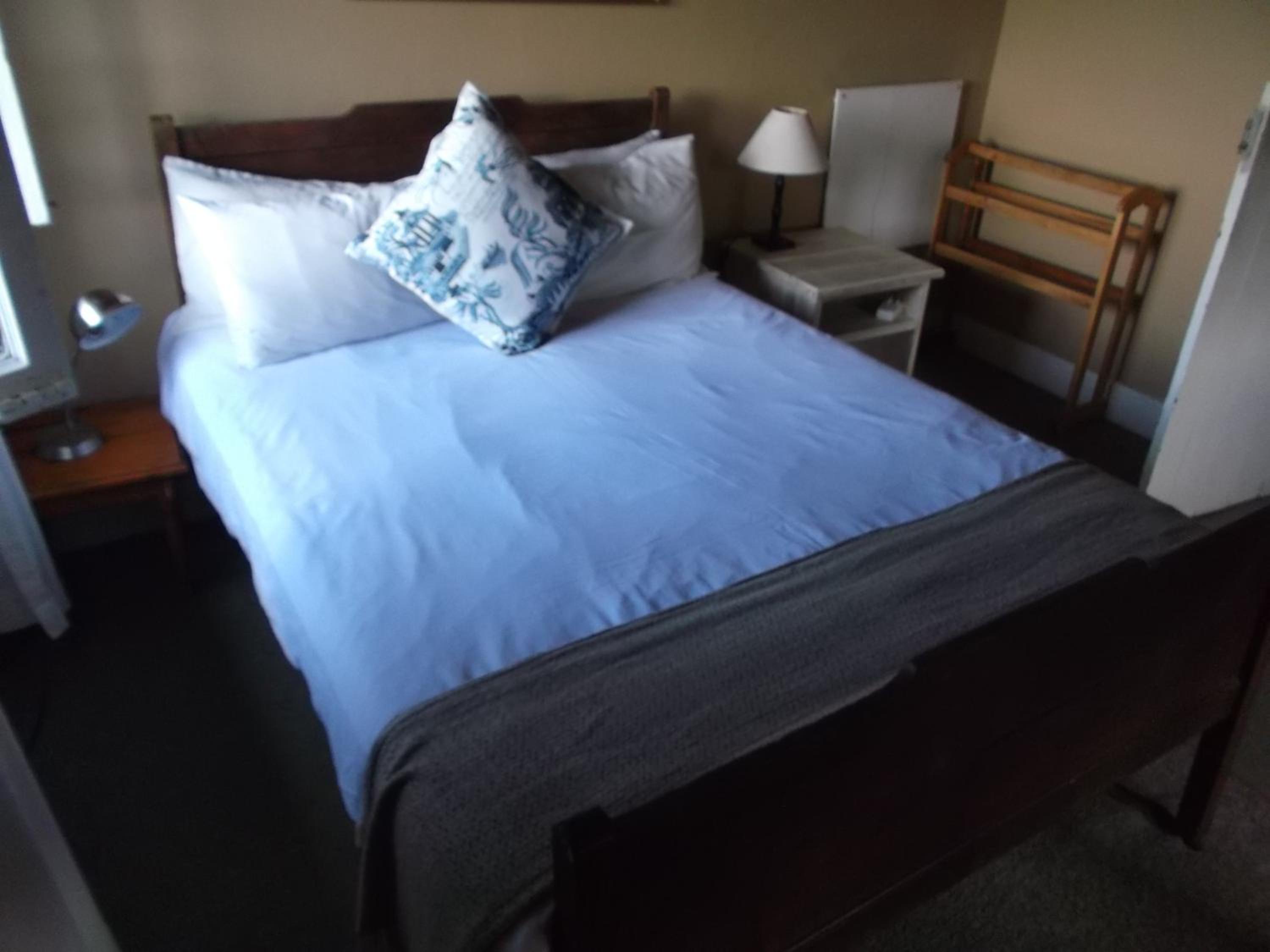 Fairy Knowe Backpackers Lodge