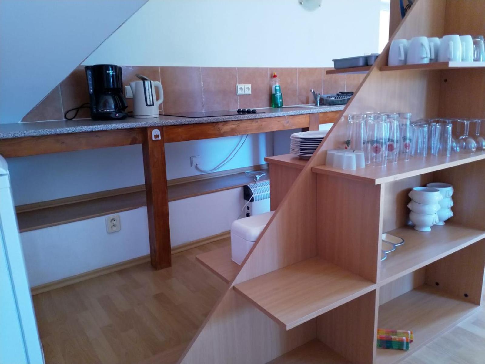 Camping & Guest House Pliskovice view 5