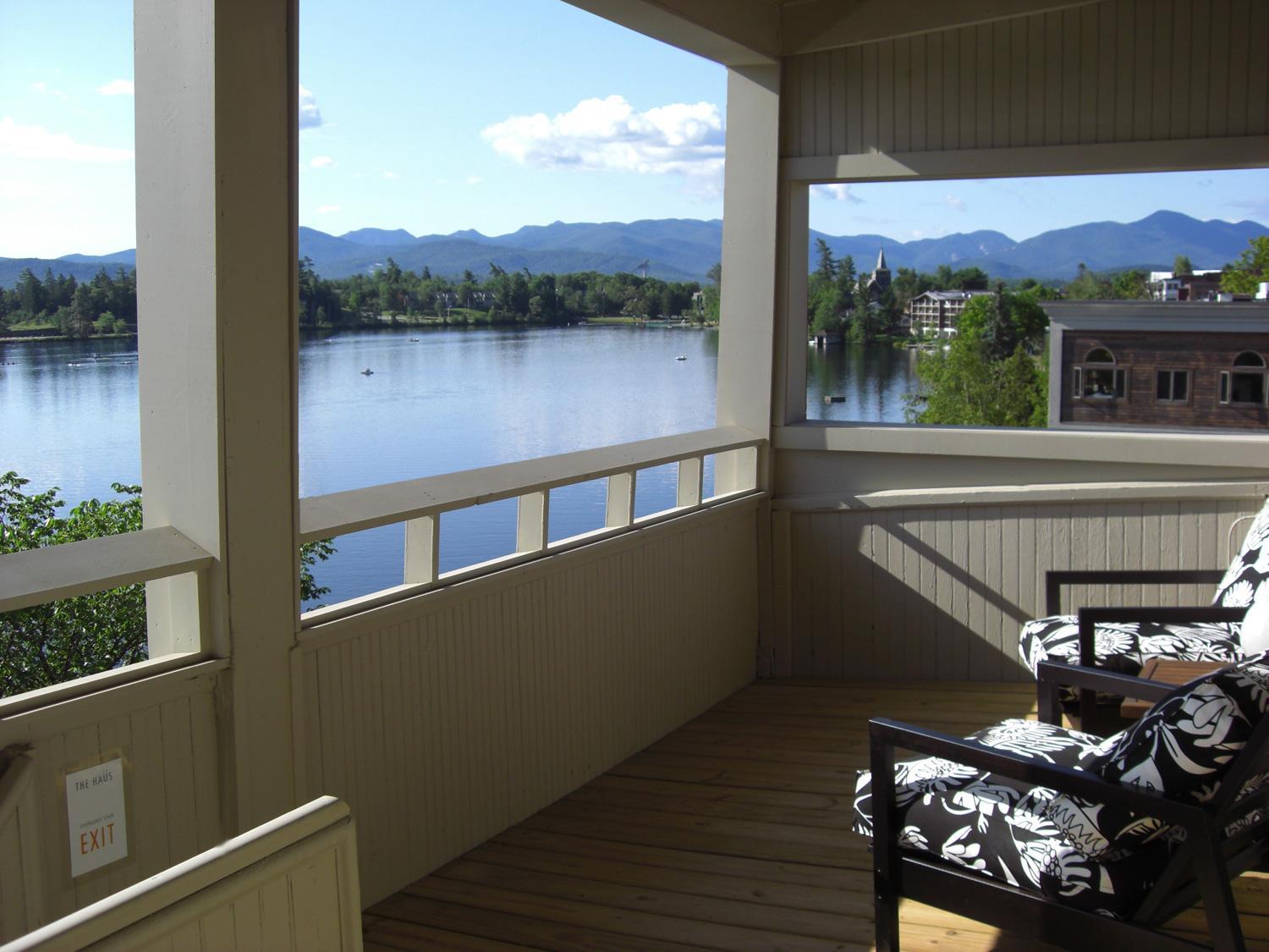 The Haus on Mirror Lake view 3