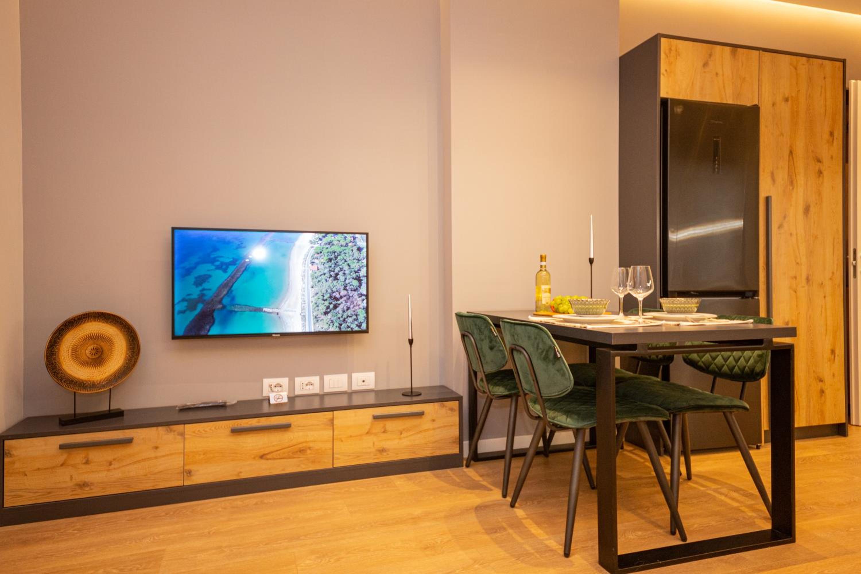 Central Chic Apartments