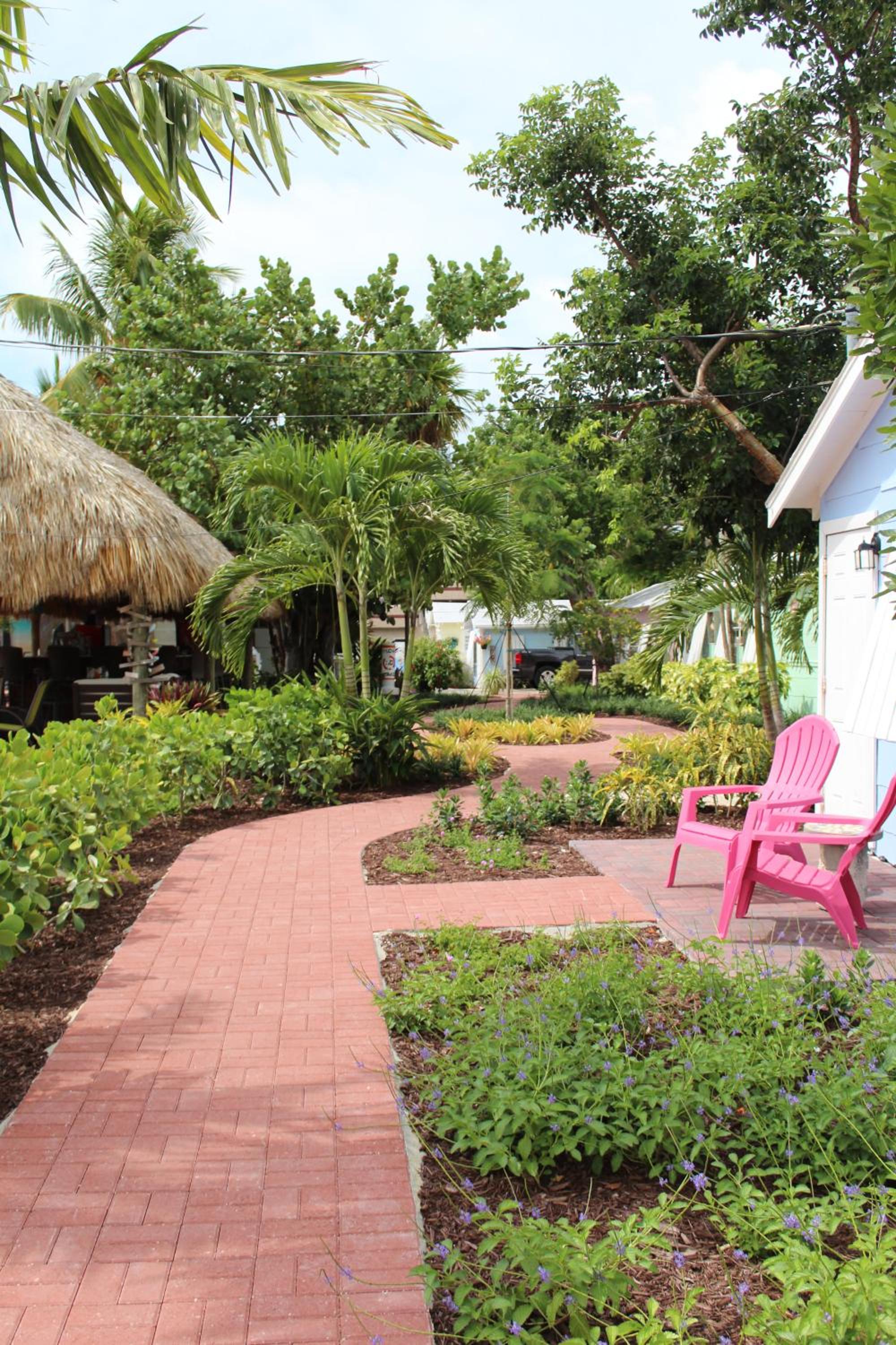 Tropical Cottages