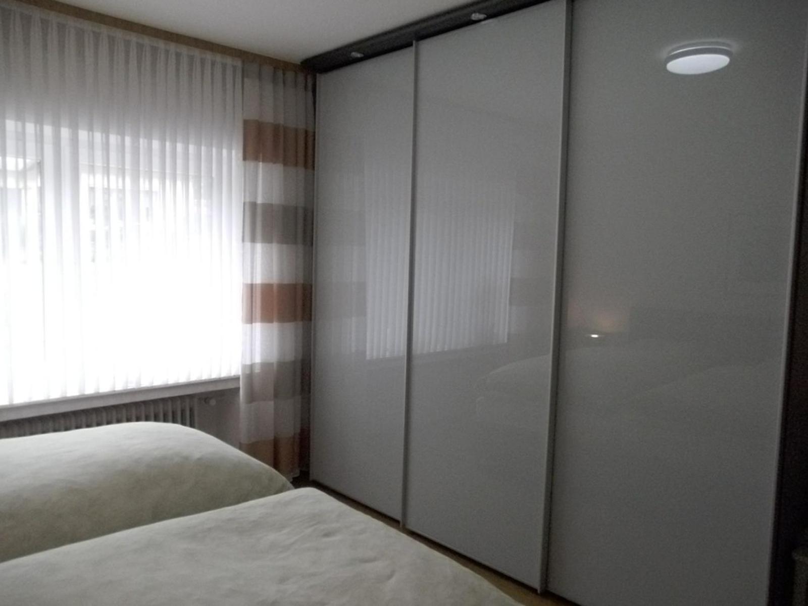 Nähe Nürburgring in Quiddelbach, Gästezimmer mit Lounge view 4