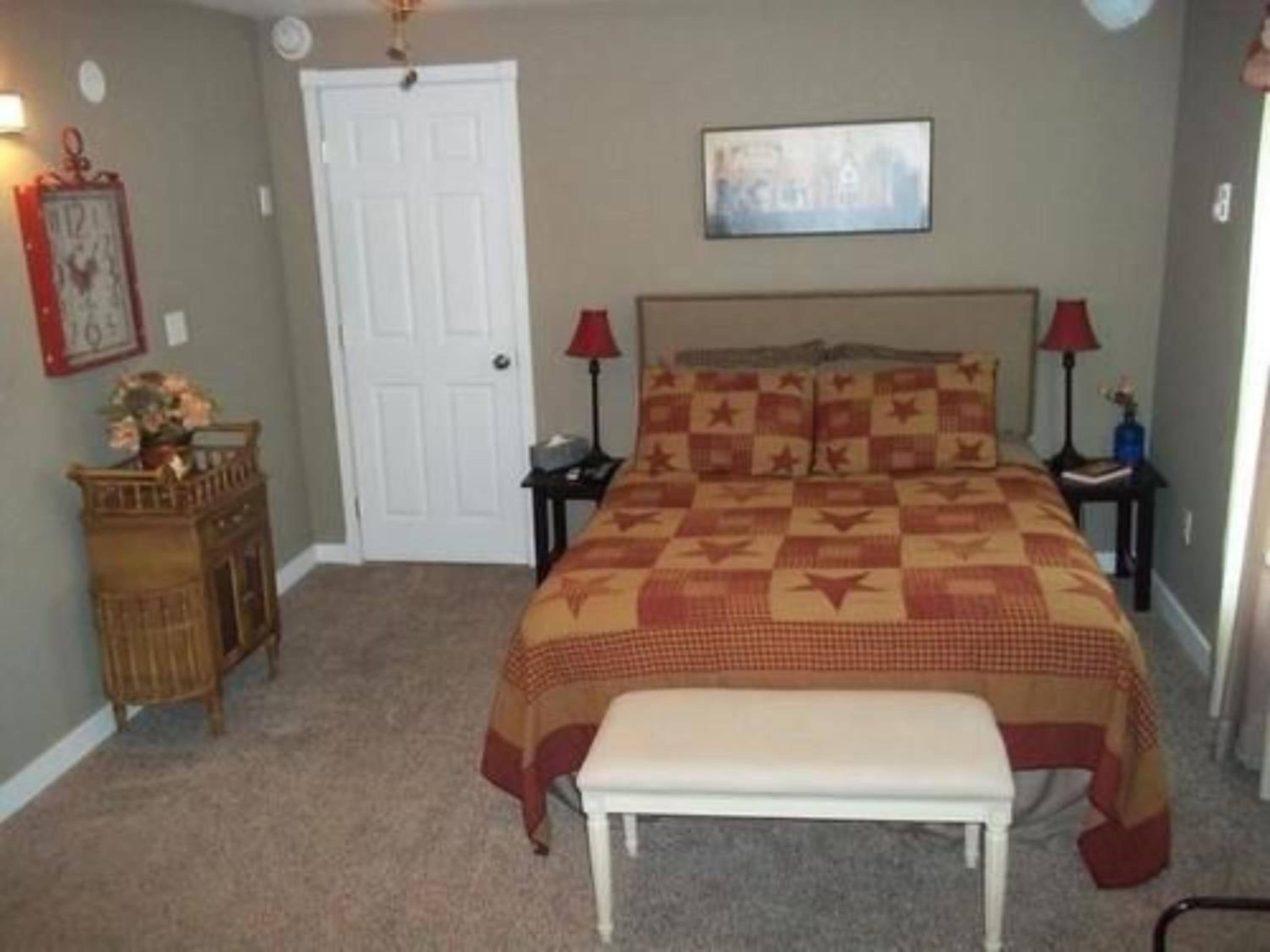 Tin Brook Bed Breakfast - Property Image 16