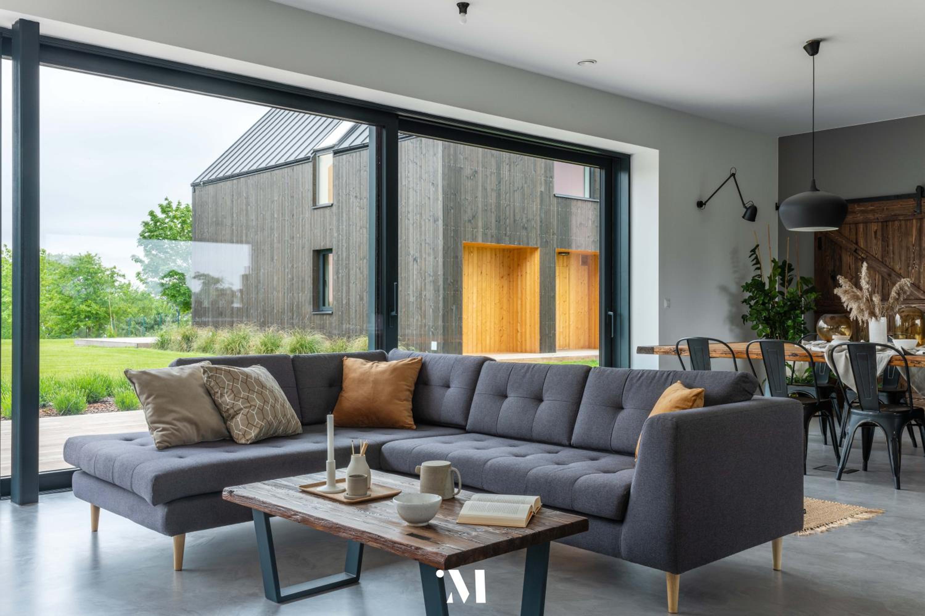 Photo 51