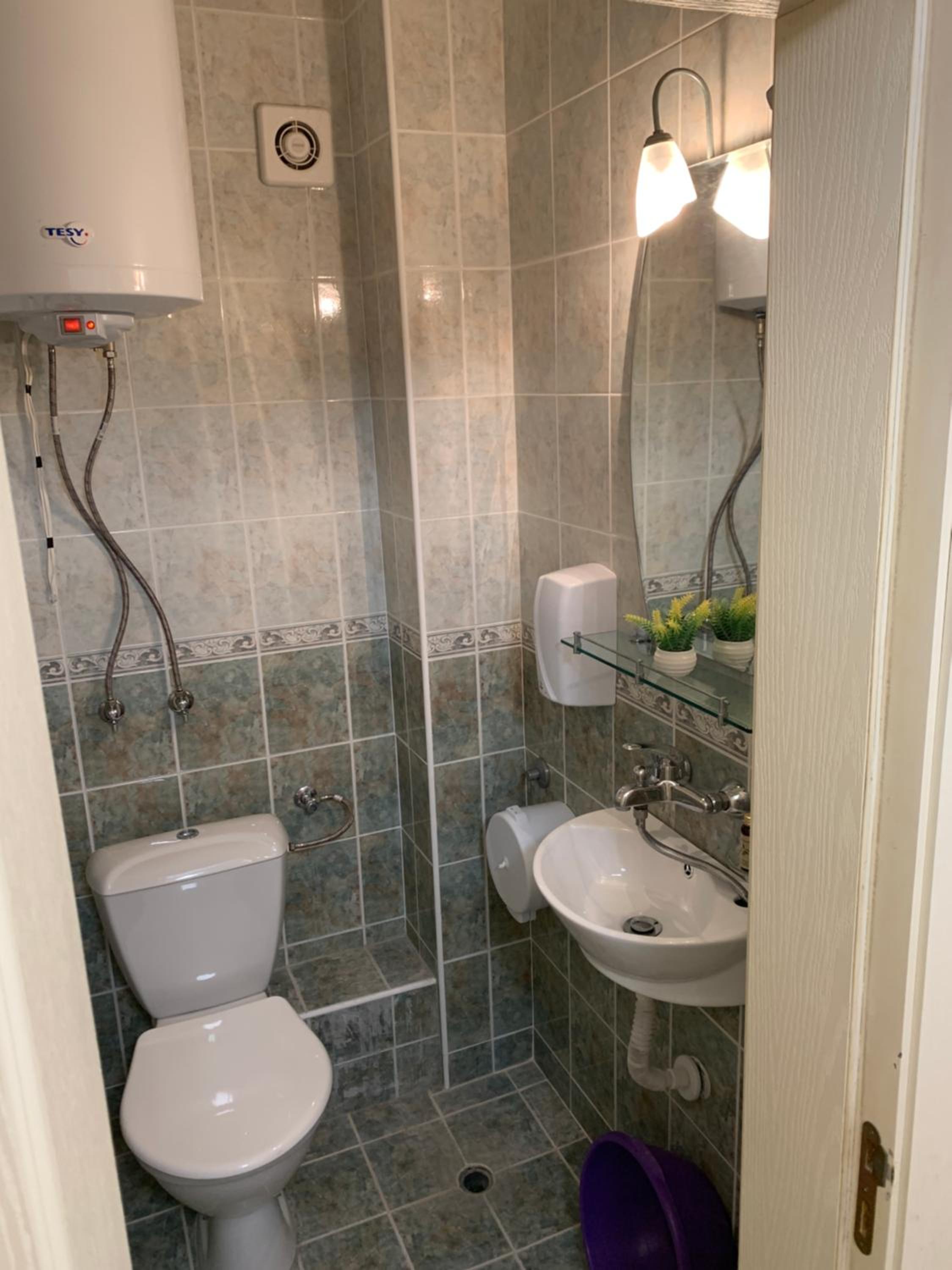Sunray Guest House, Private Rooms & Apartment with Lovely Sea View