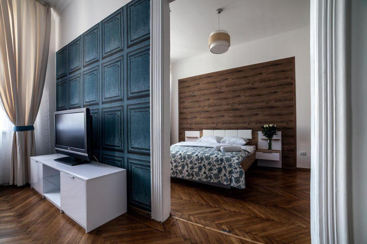 Apartament on Kulisha street