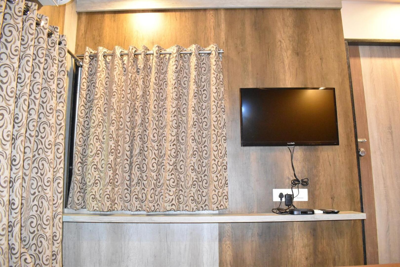 HOTEL PANCHMURTI