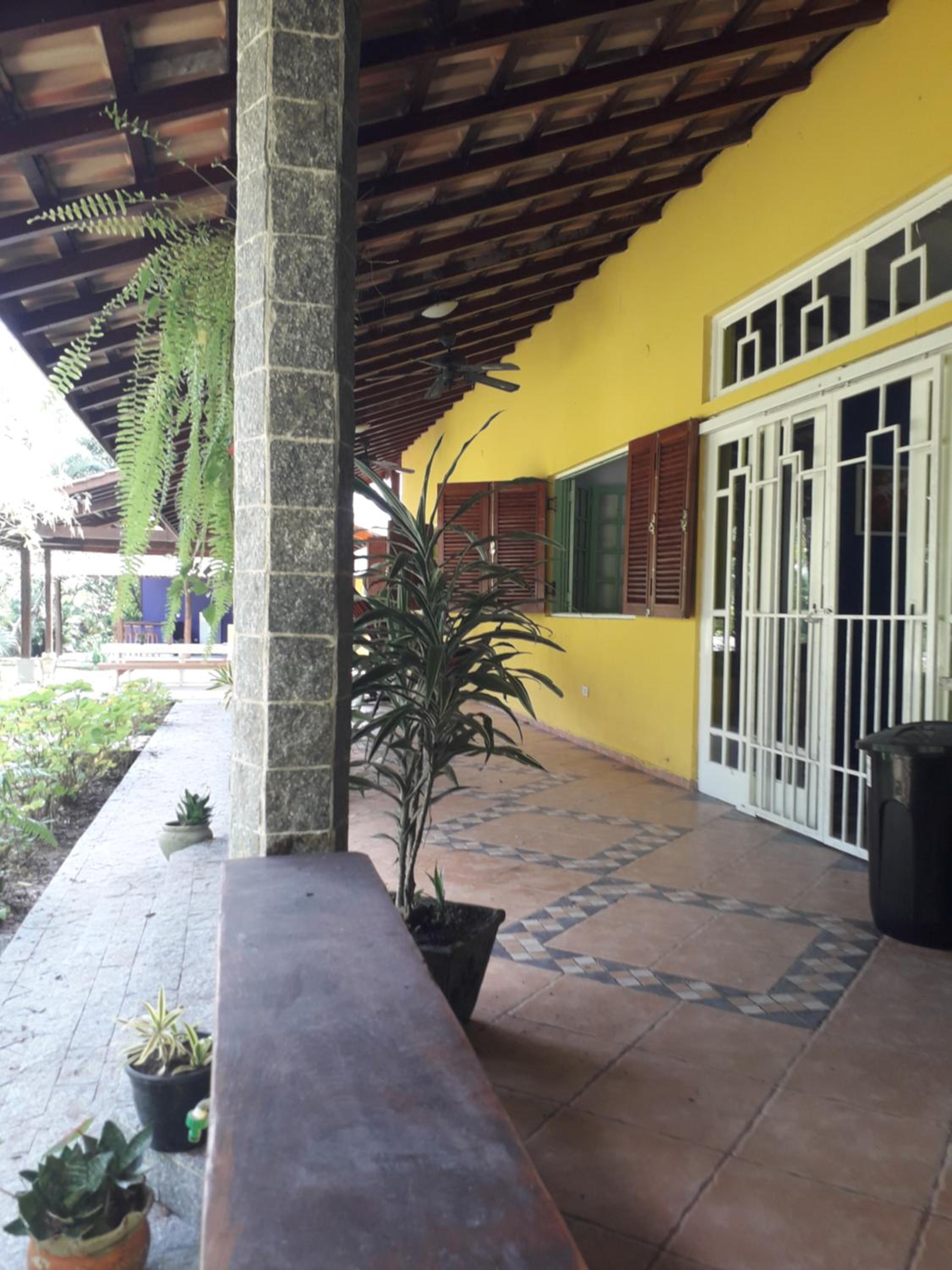 Casa Linda - Piscina Ampla - Jacuzzi - Imenso Jardim