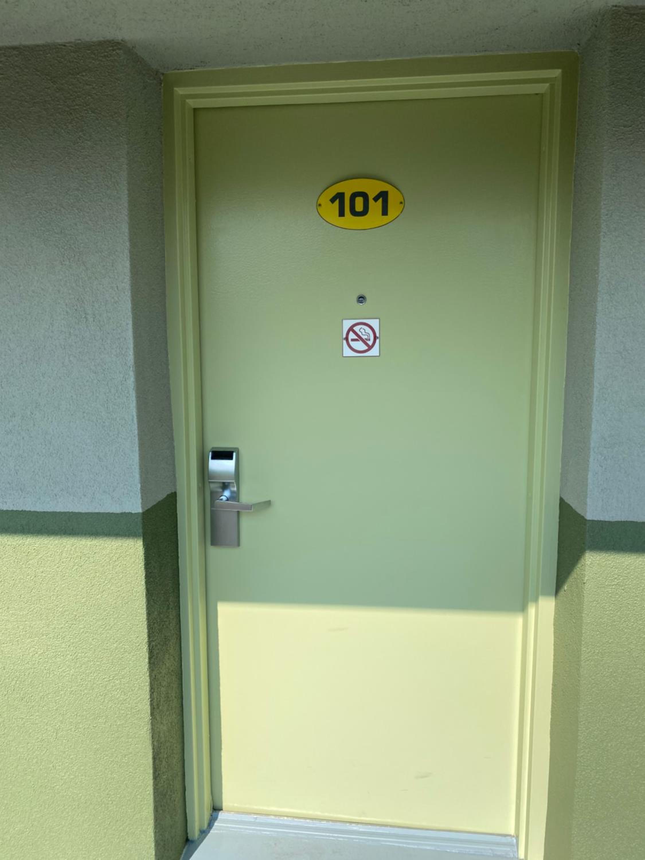 Red Carpet Inn & Suites Wrightstown