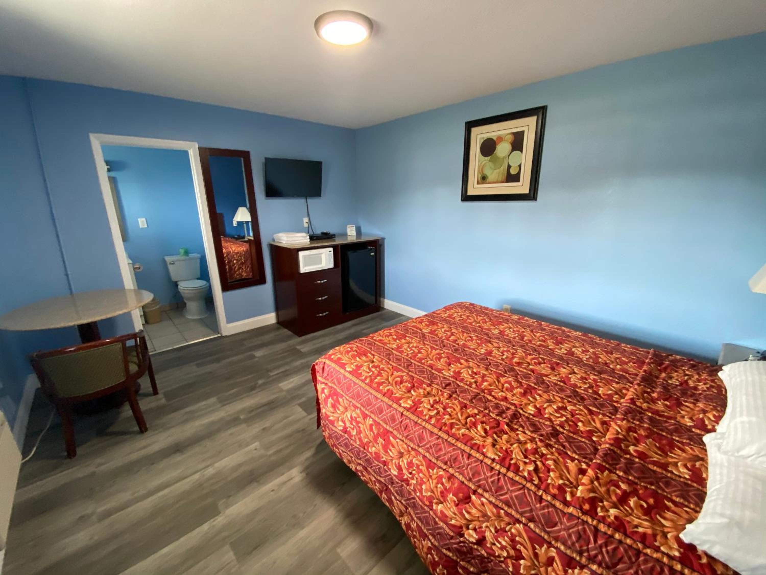 Red Carpet Inn & Suites Wrightstown