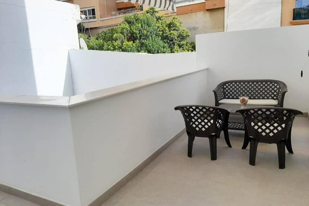 New Apartment in the Center-Terrace & Free Parking