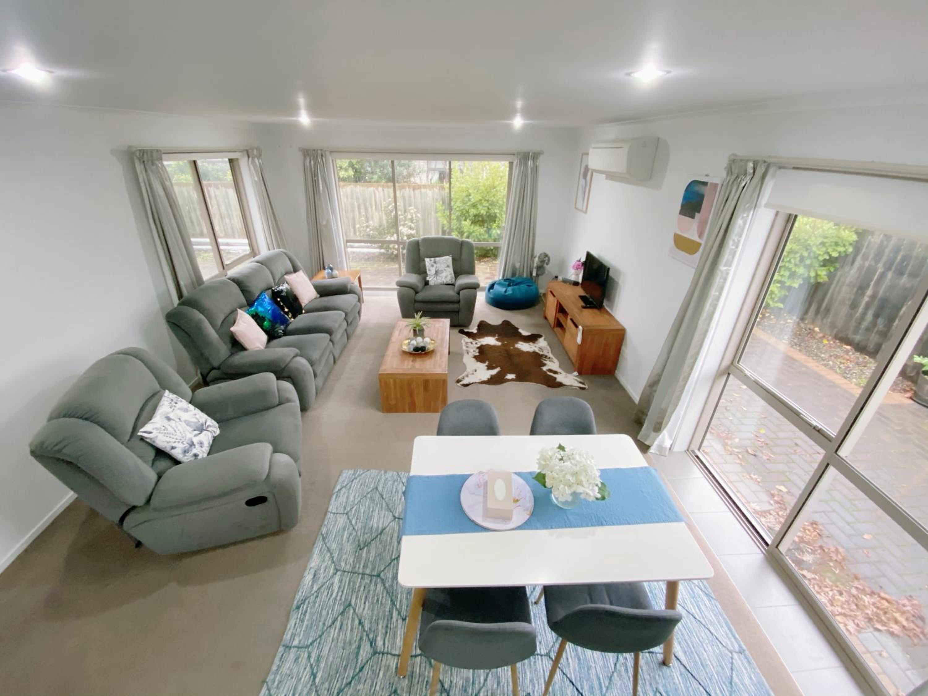 Cosy Rotorua center holiday home view 5
