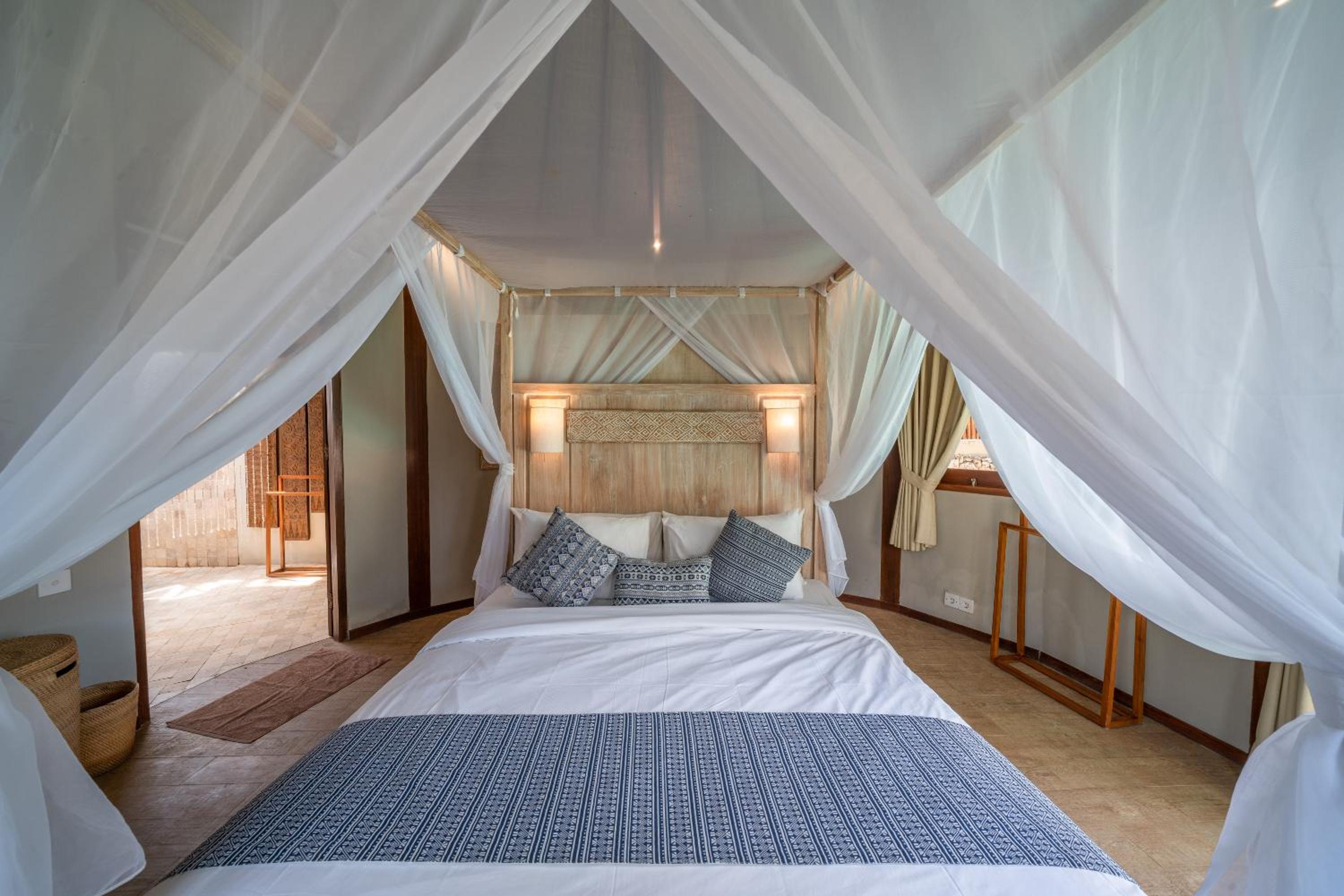 Ora Resort Avia Blue Lagoon